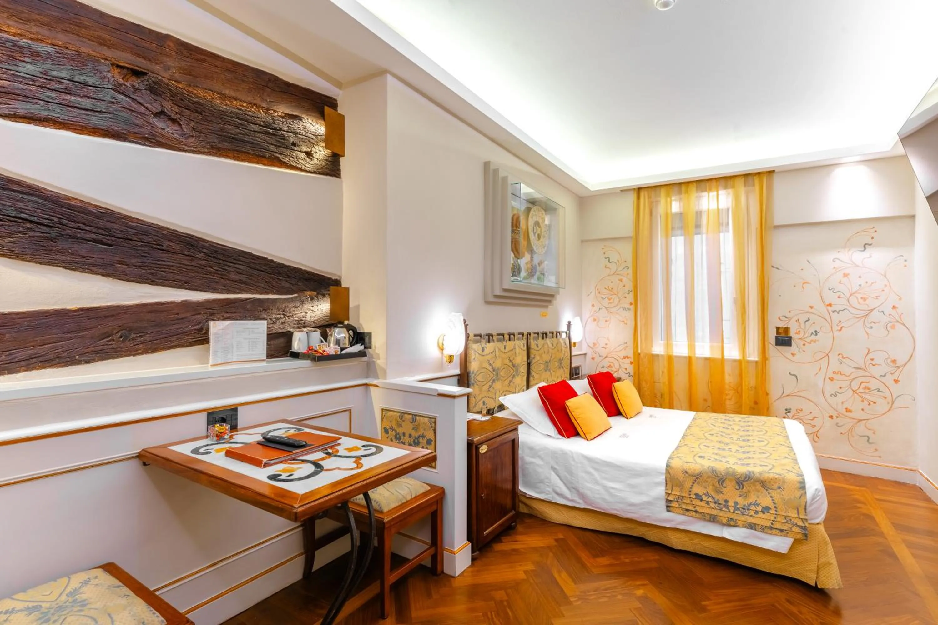 Photo of the whole room, Bed in Art Hotel Commercianti