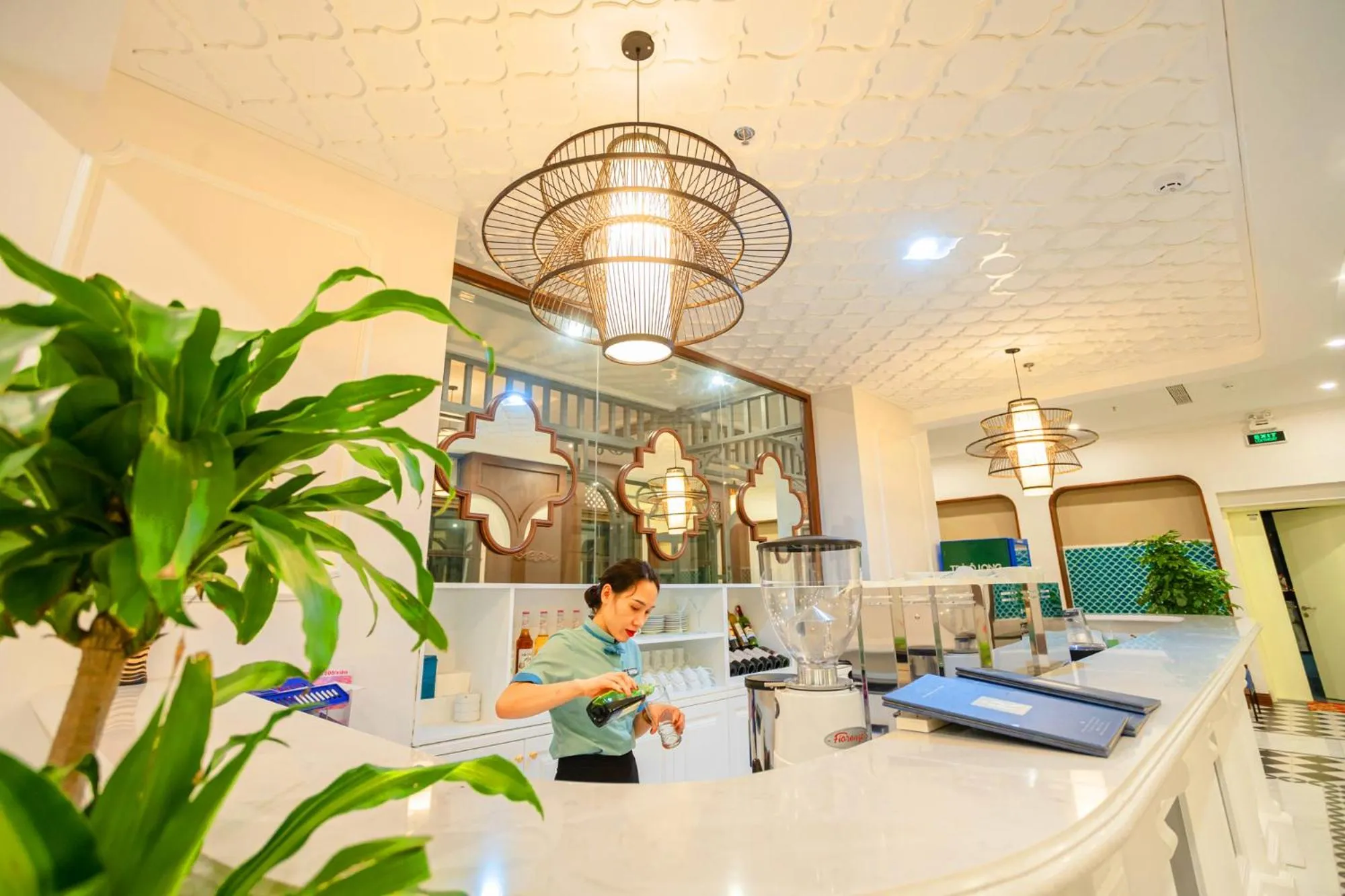 Lounge or bar in Rex Quang Binh Hotel
