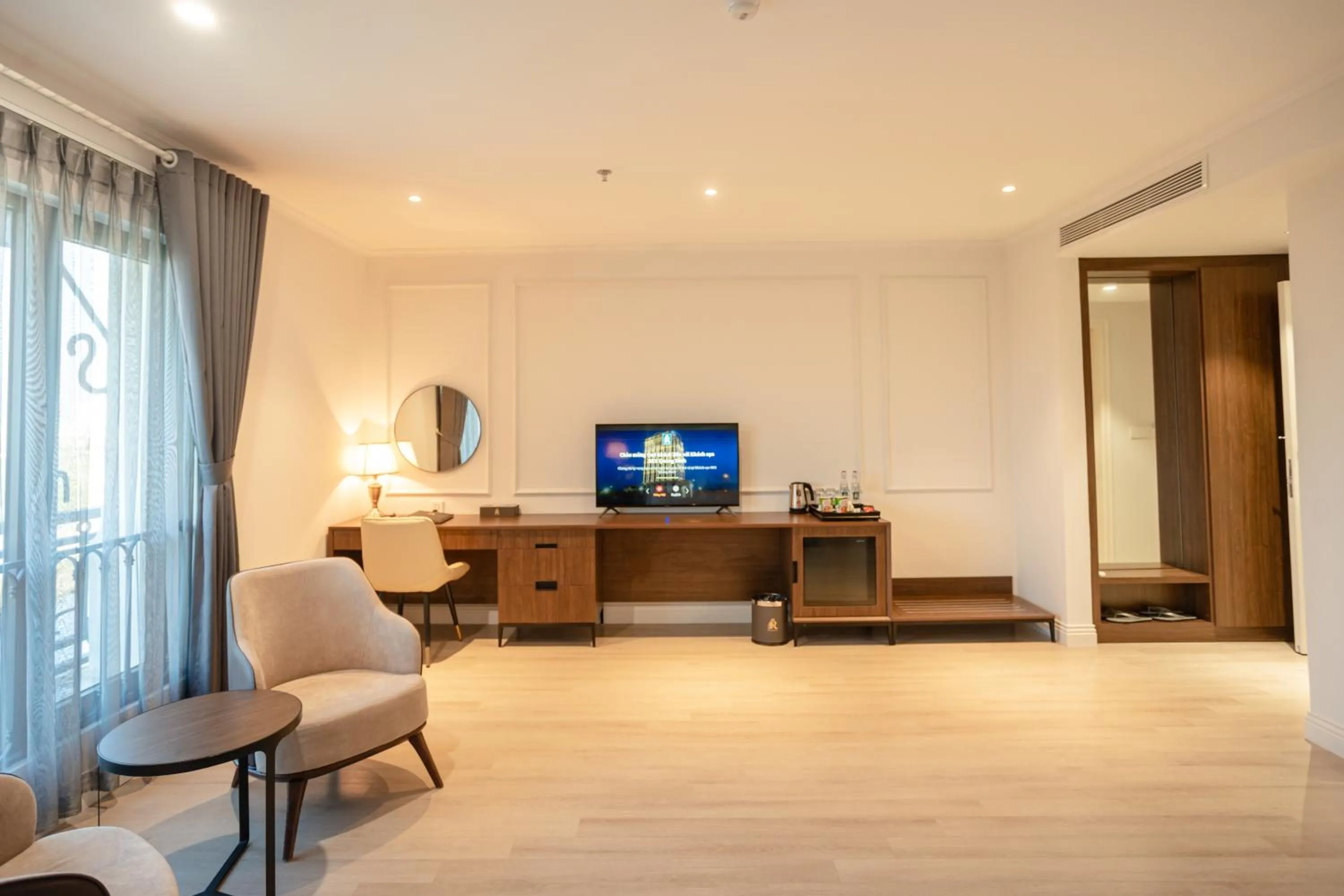 TV and multimedia in Rex Quang Binh Hotel