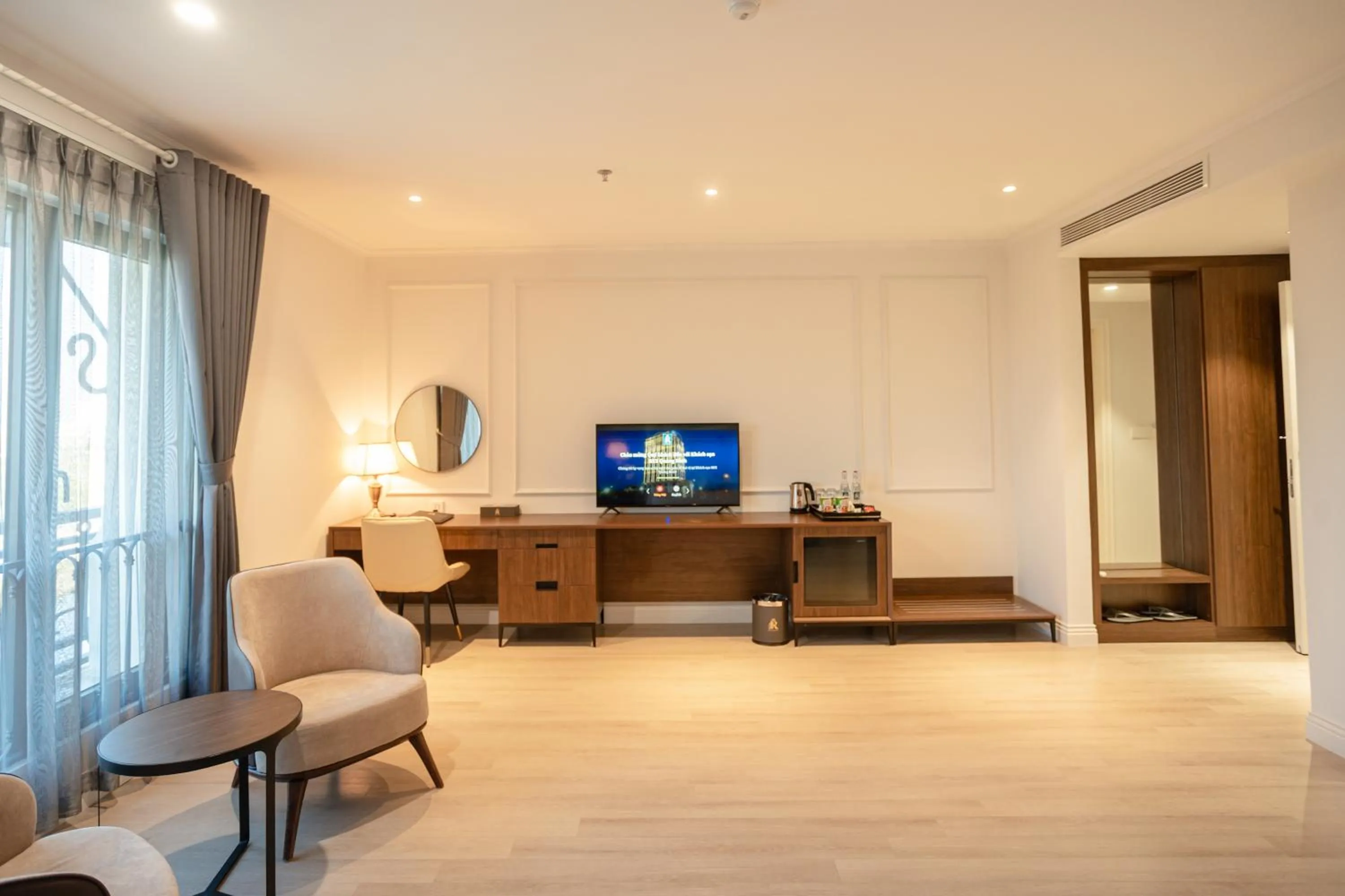 TV and multimedia in Rex Quang Binh Hotel