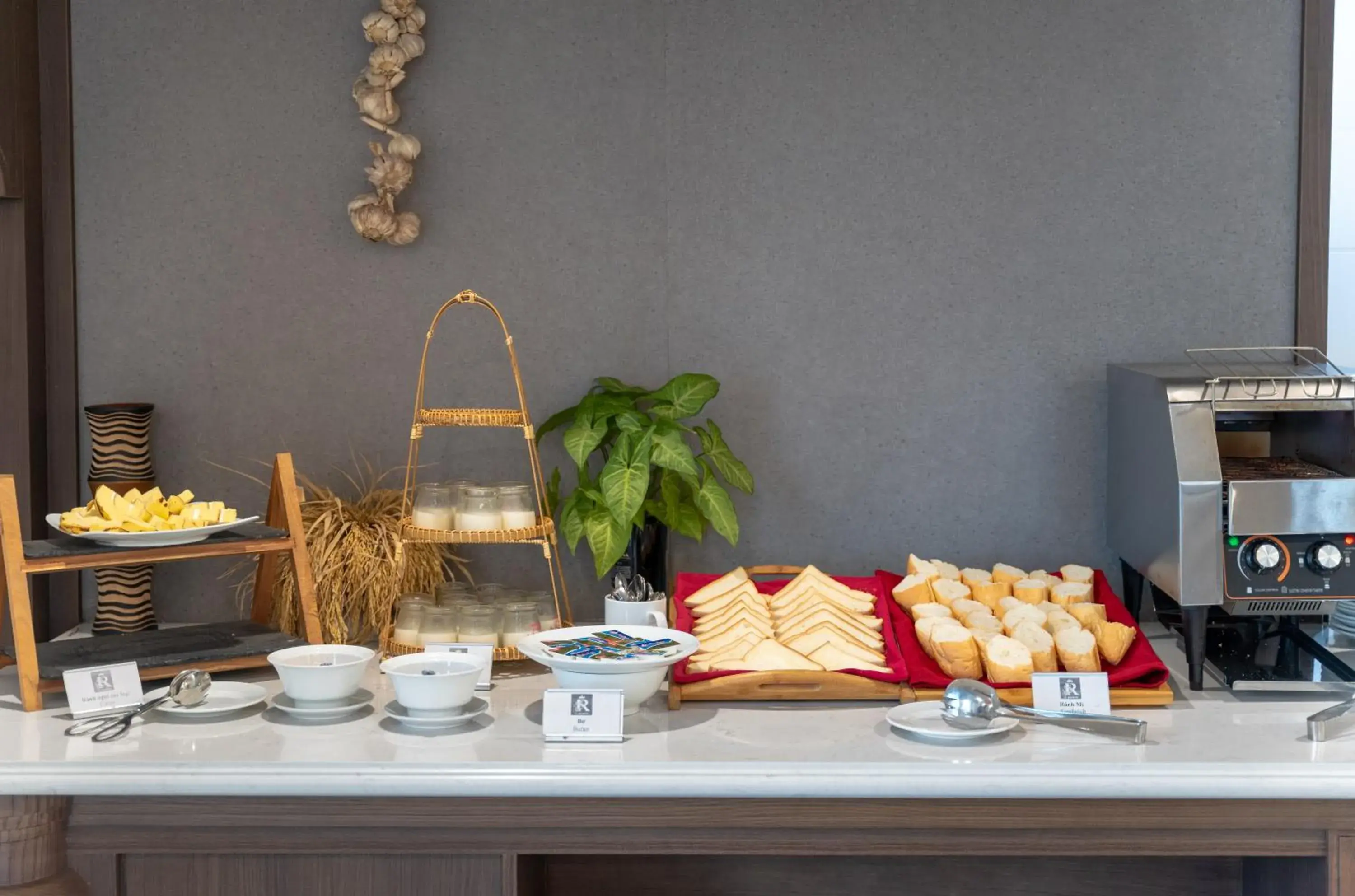 Buffet breakfast in Rex Quang Binh Hotel Buffet breakfast in Rex Quang Binh Hotel