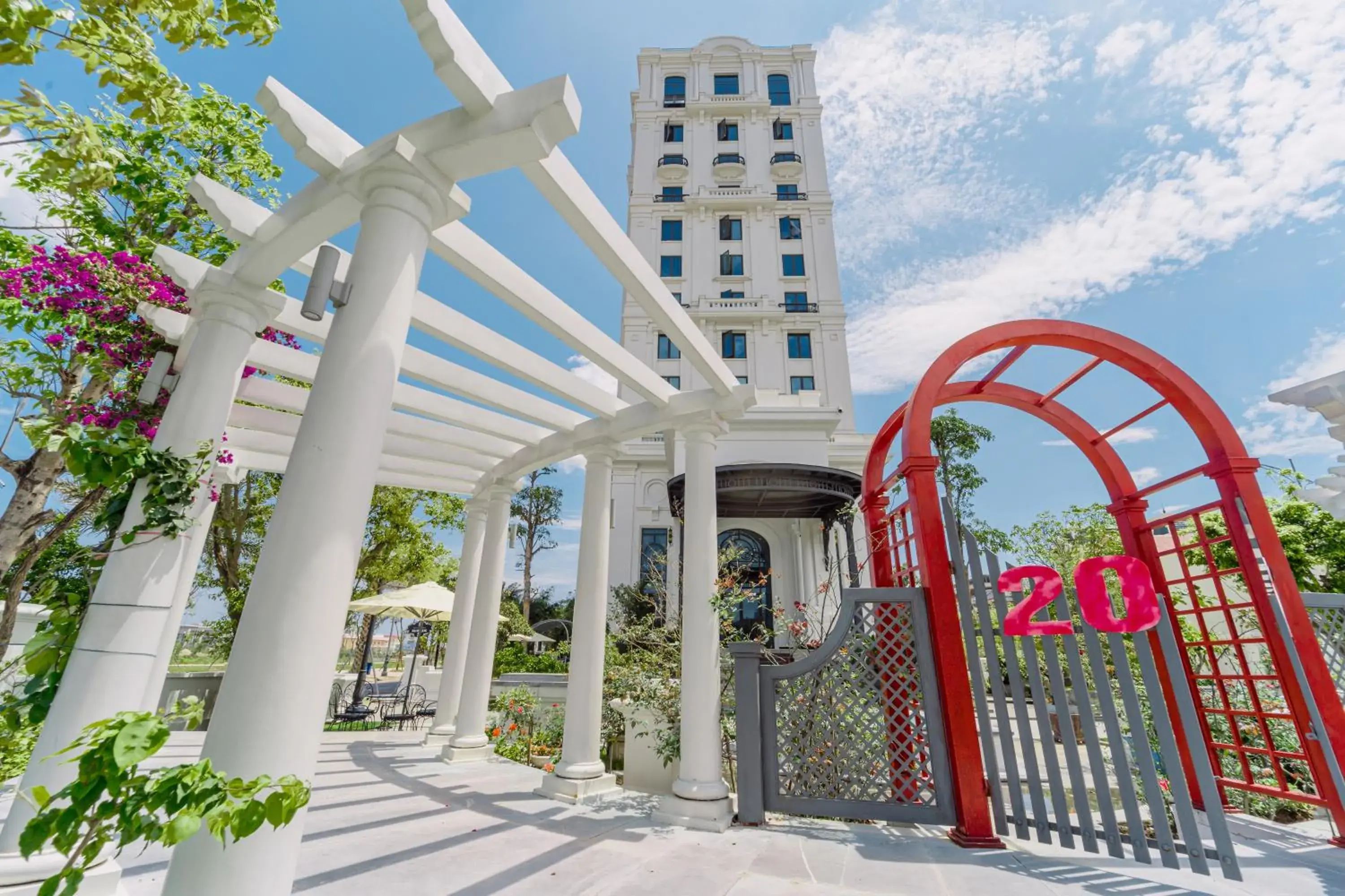 Property building in Rex Quang Binh Hotel Property building in Rex Quang Binh Hotel