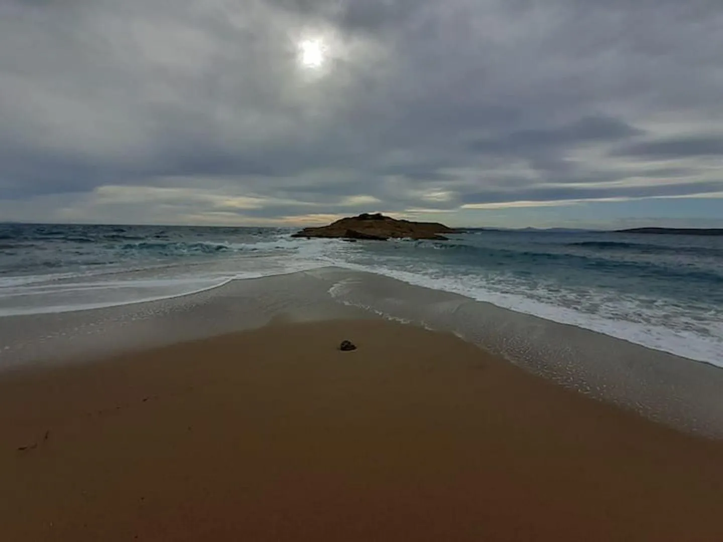 Beach in Breezy summer maisonette with exciting view!