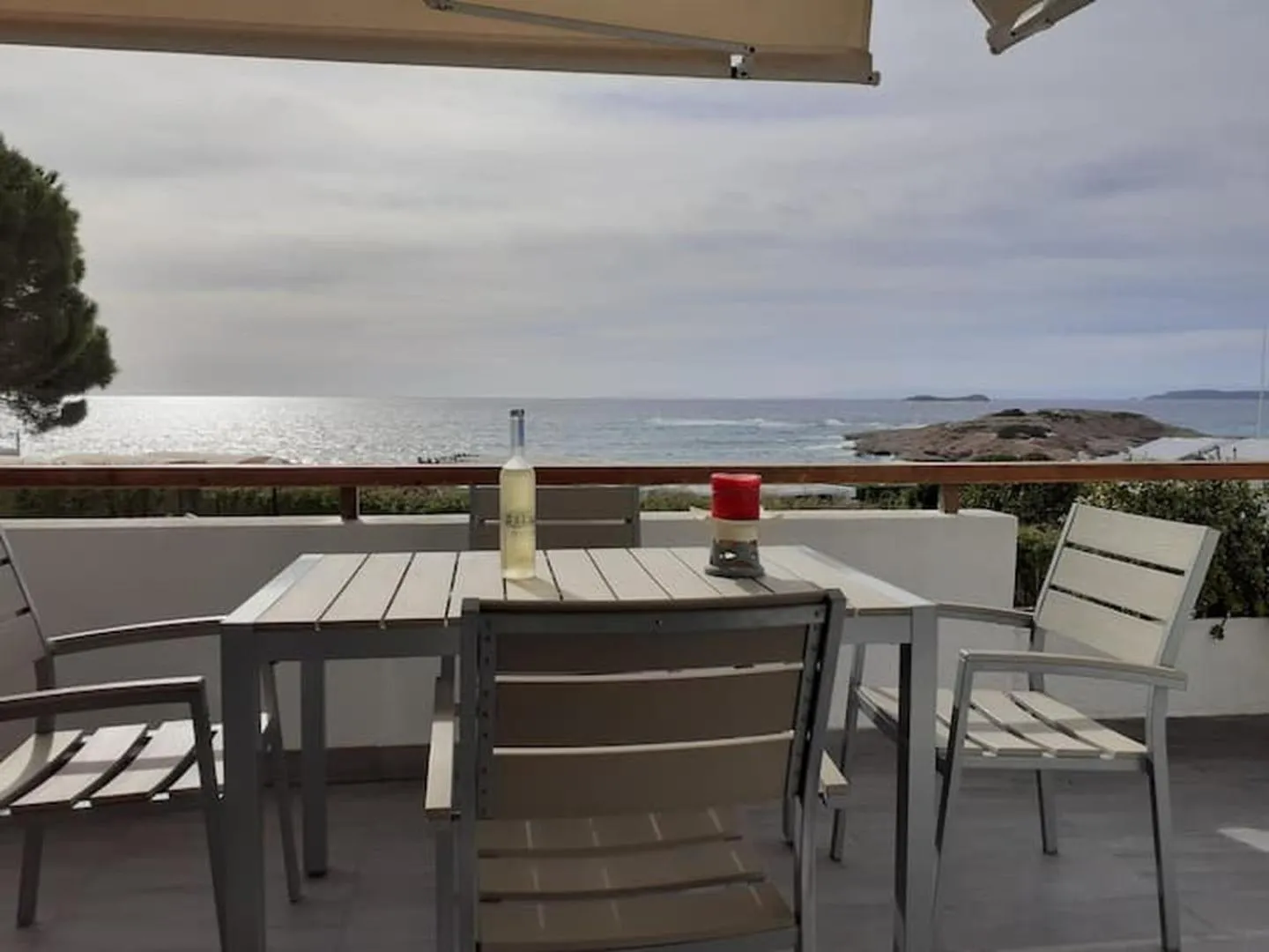 Balcony/Terrace in Breezy summer maisonette with exciting view!