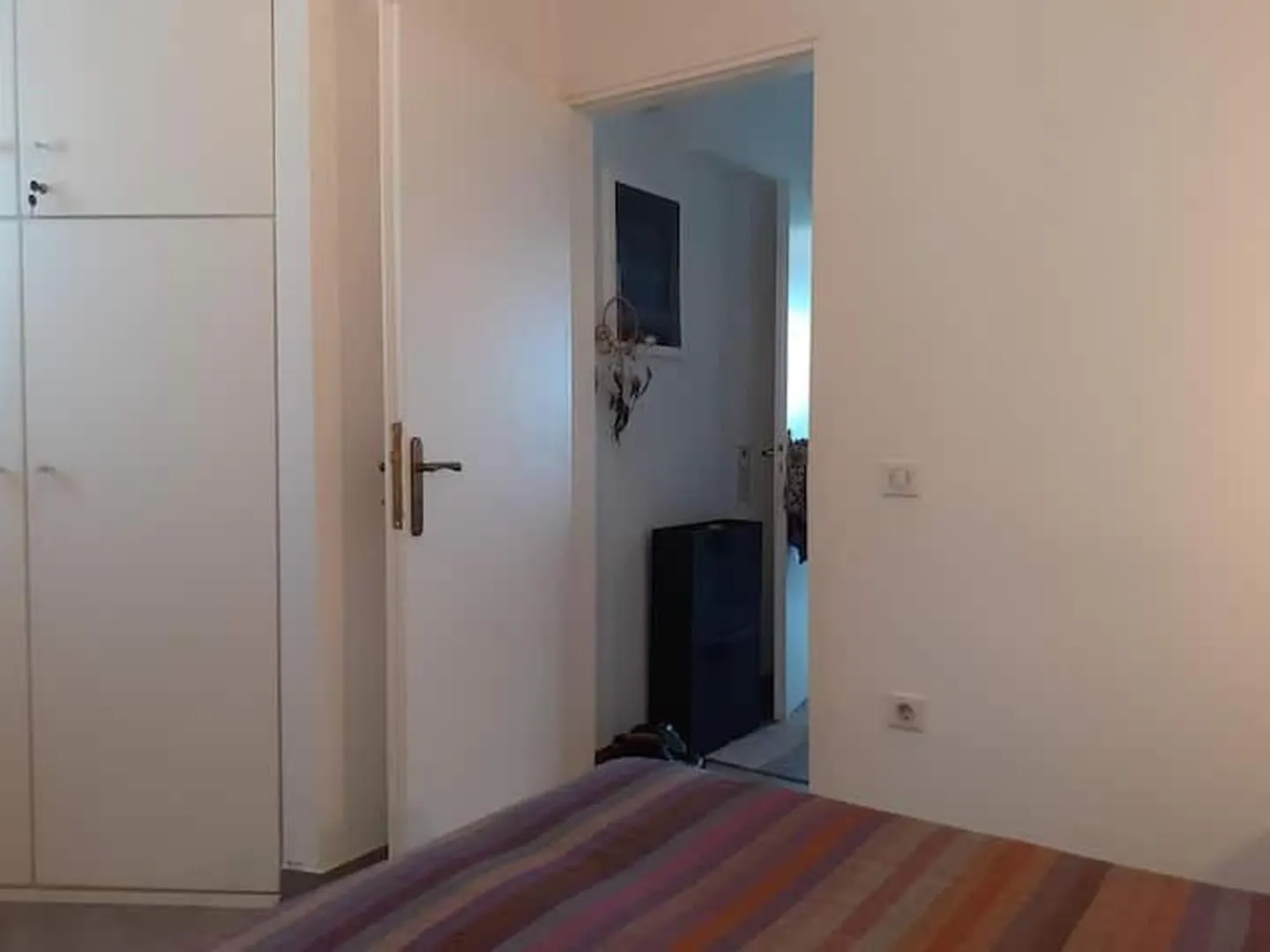 Bed in Breezy summer maisonette with exciting view!