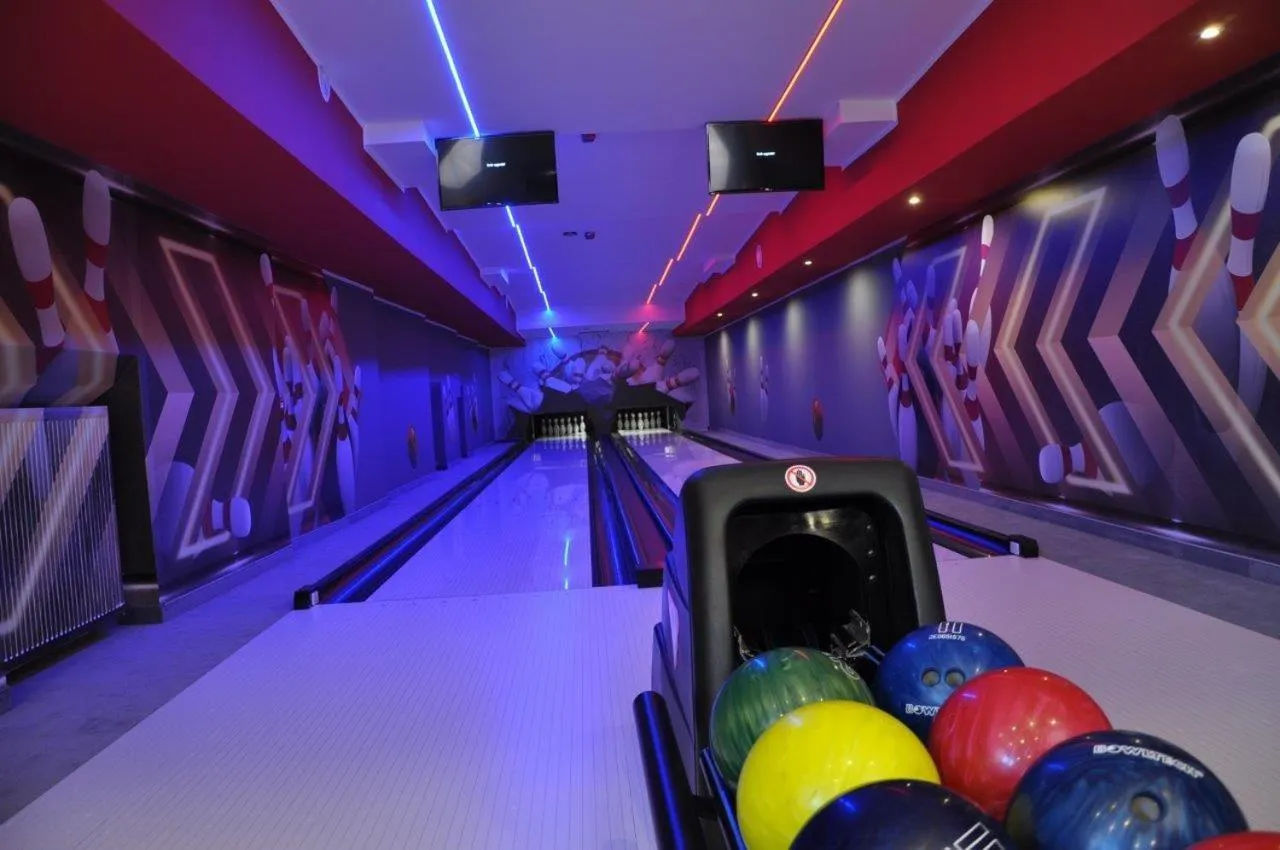 Bowling in Hotel Europa