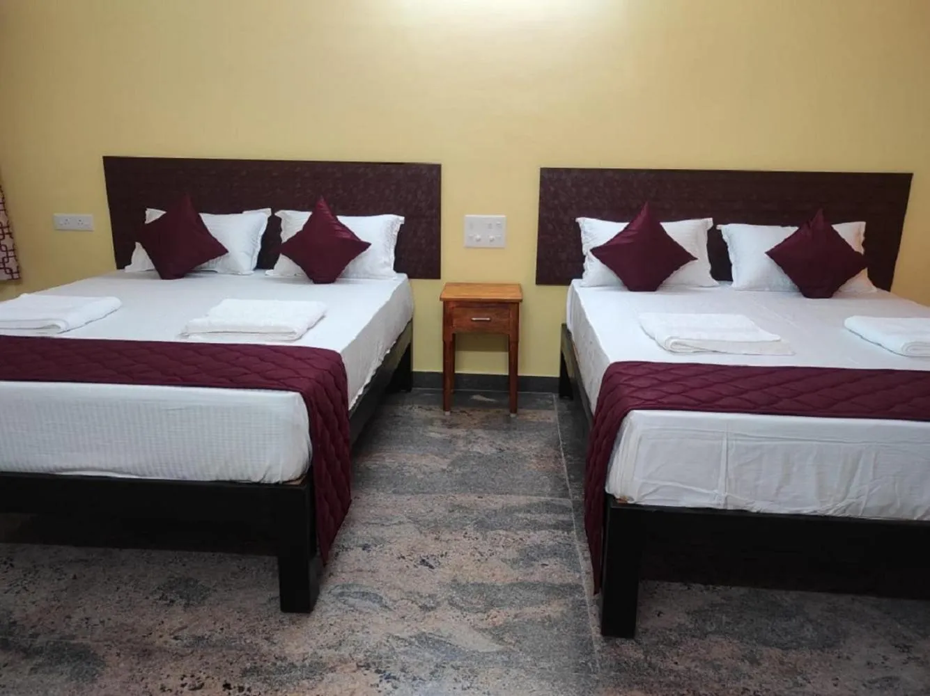 Bed in Le Springlynn Residency