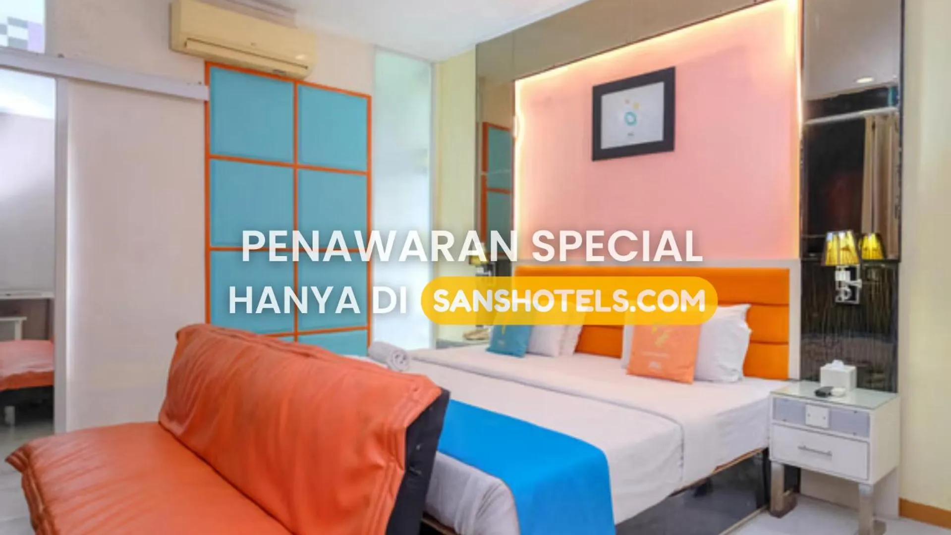 Bedroom in Sans Hotel International Surabaya