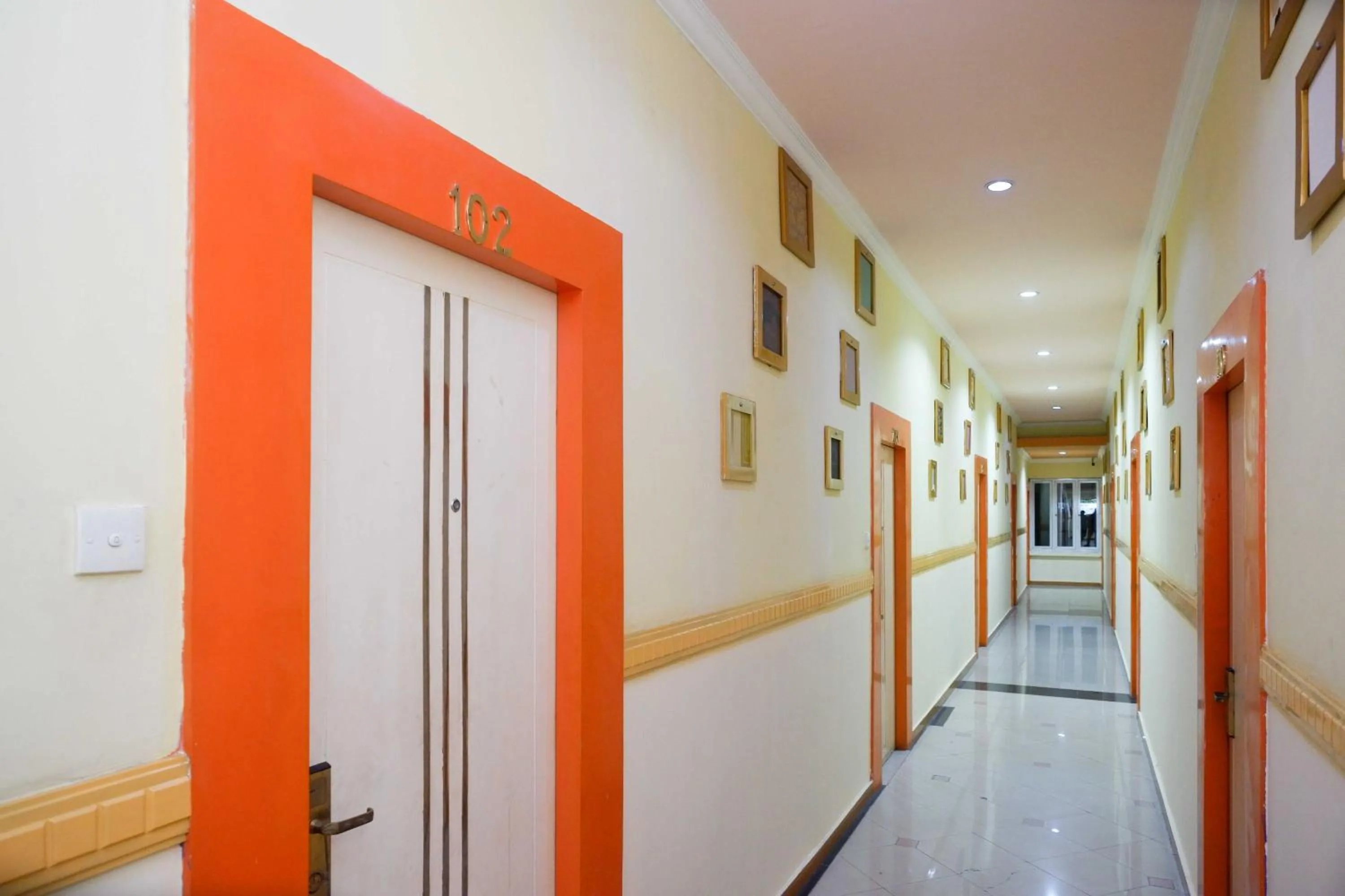 Property building in Sans Hotel International Surabaya
