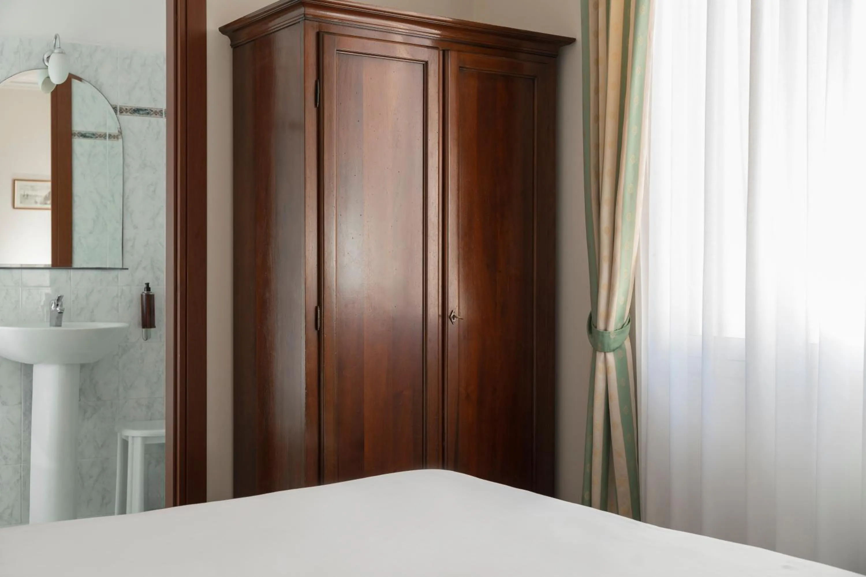 Bed in Hotel Boccaccio