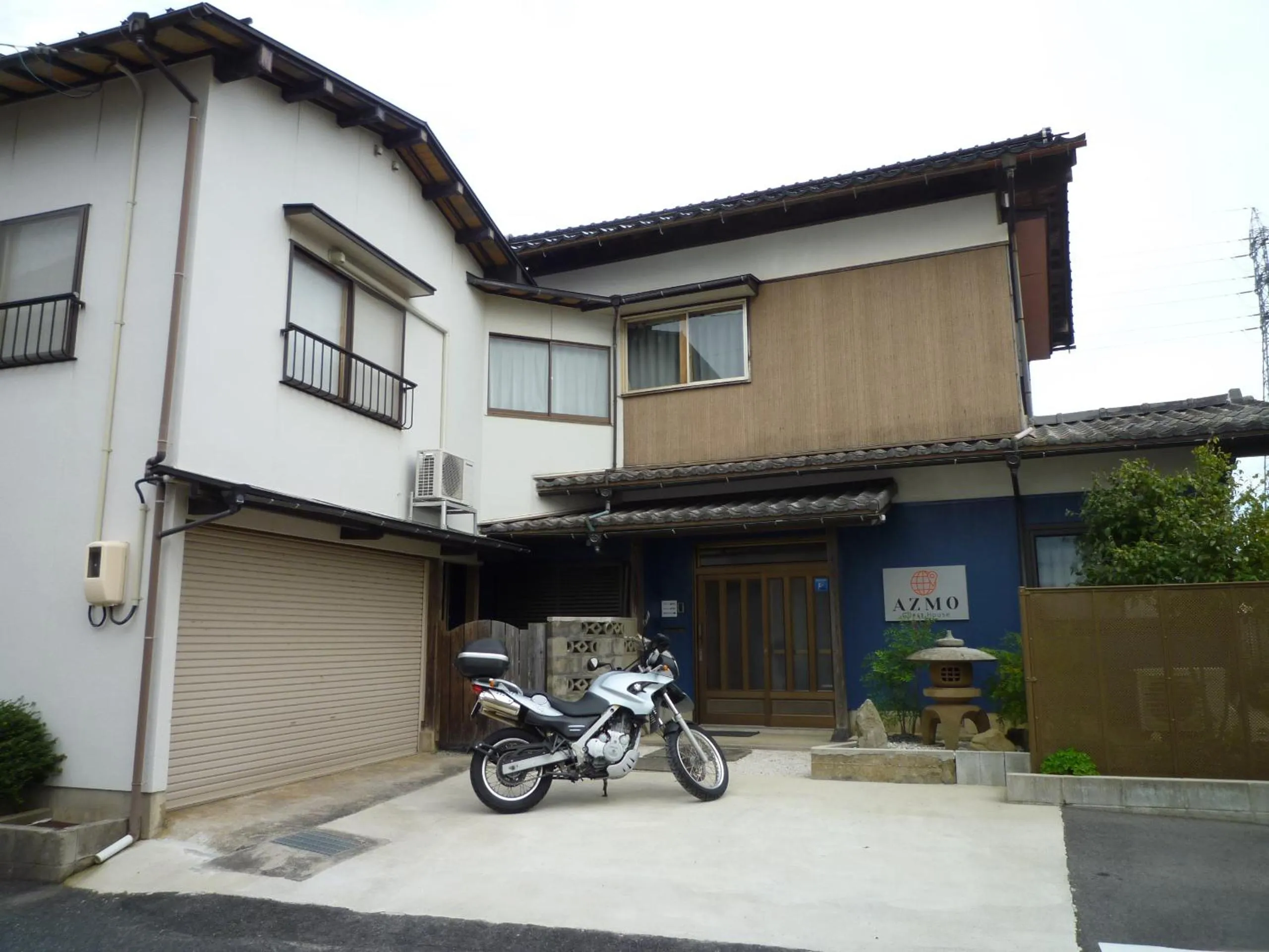 Property building in ゲストハウス あずも GuestHouse AZMO
