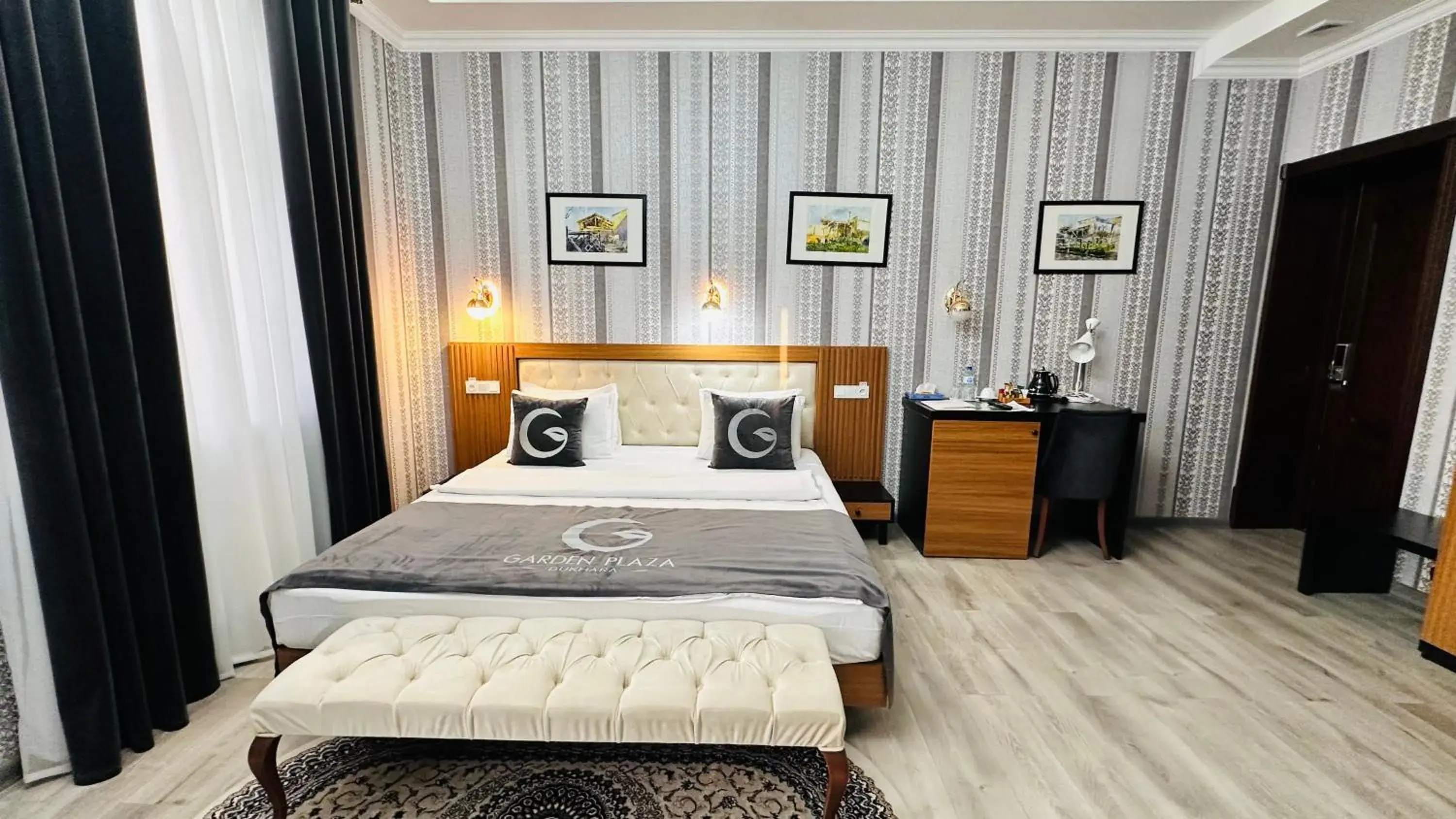 Property building, Bed in Garden Plaza Bukhara Property building, Bed in Garden Plaza Bukhara