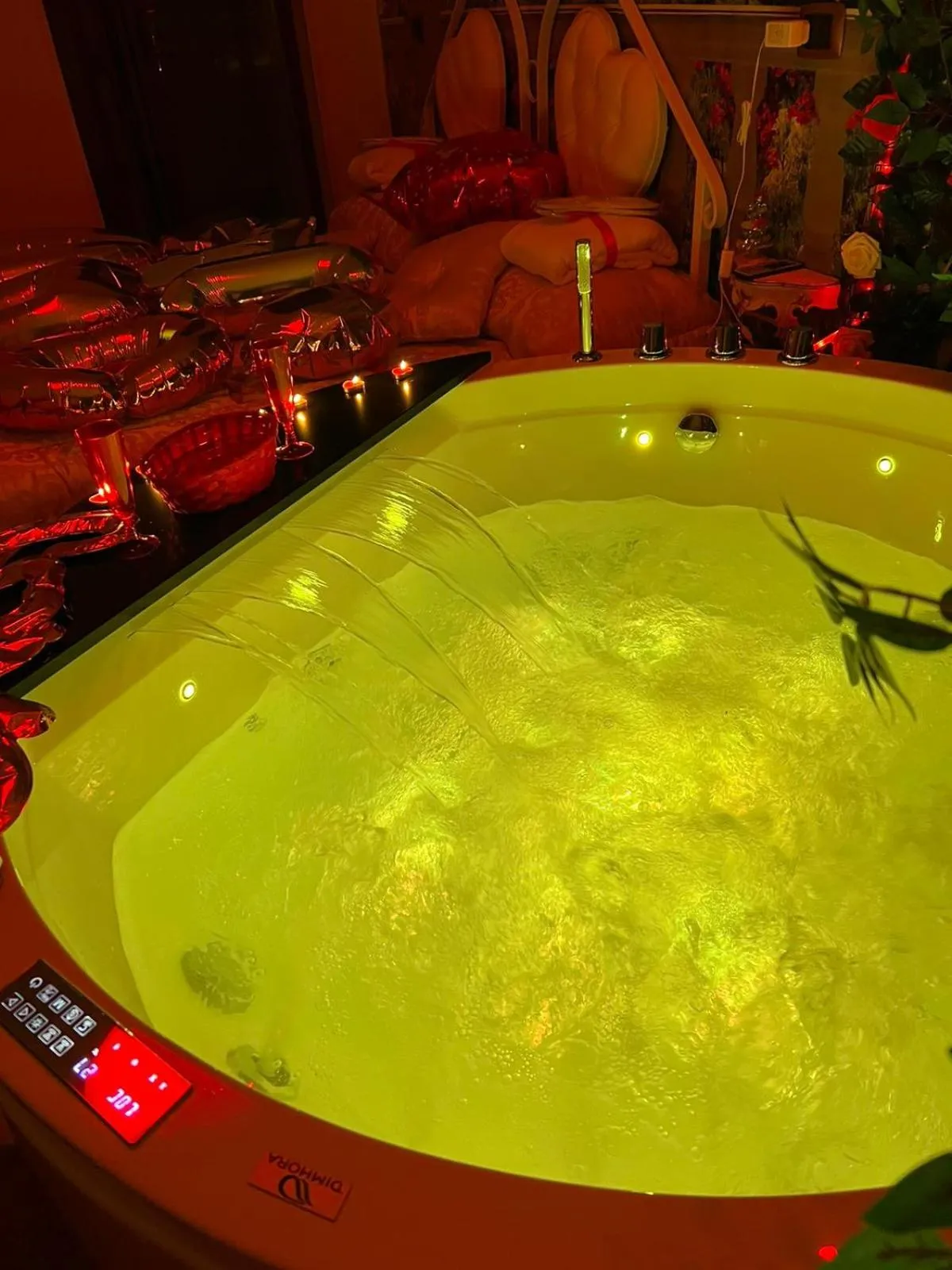 B&B LA REGGIA DI RIHANNA spa