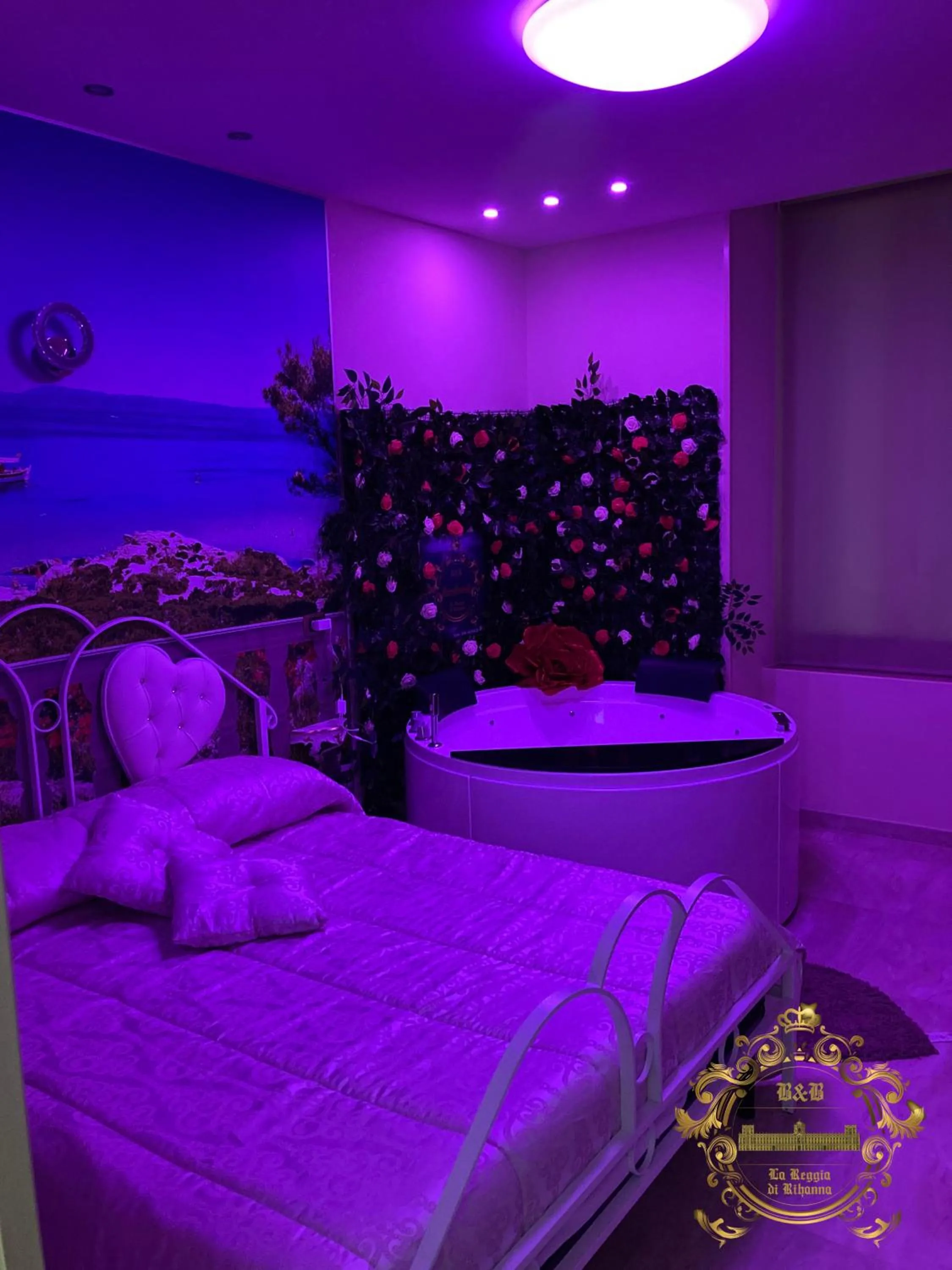 Bed in B&B LA REGGIA DI RIHANNA spa