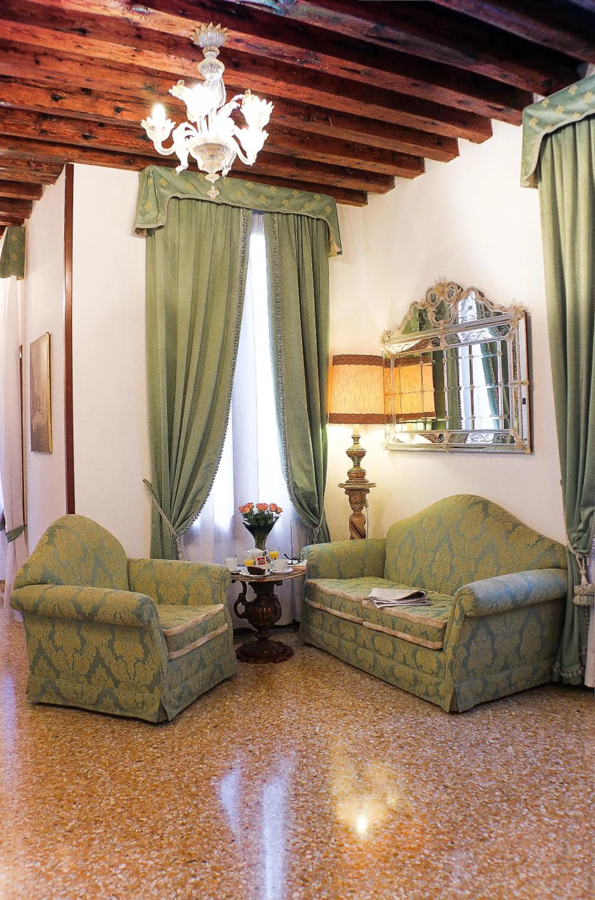 Seating area in Apostoli Palace
