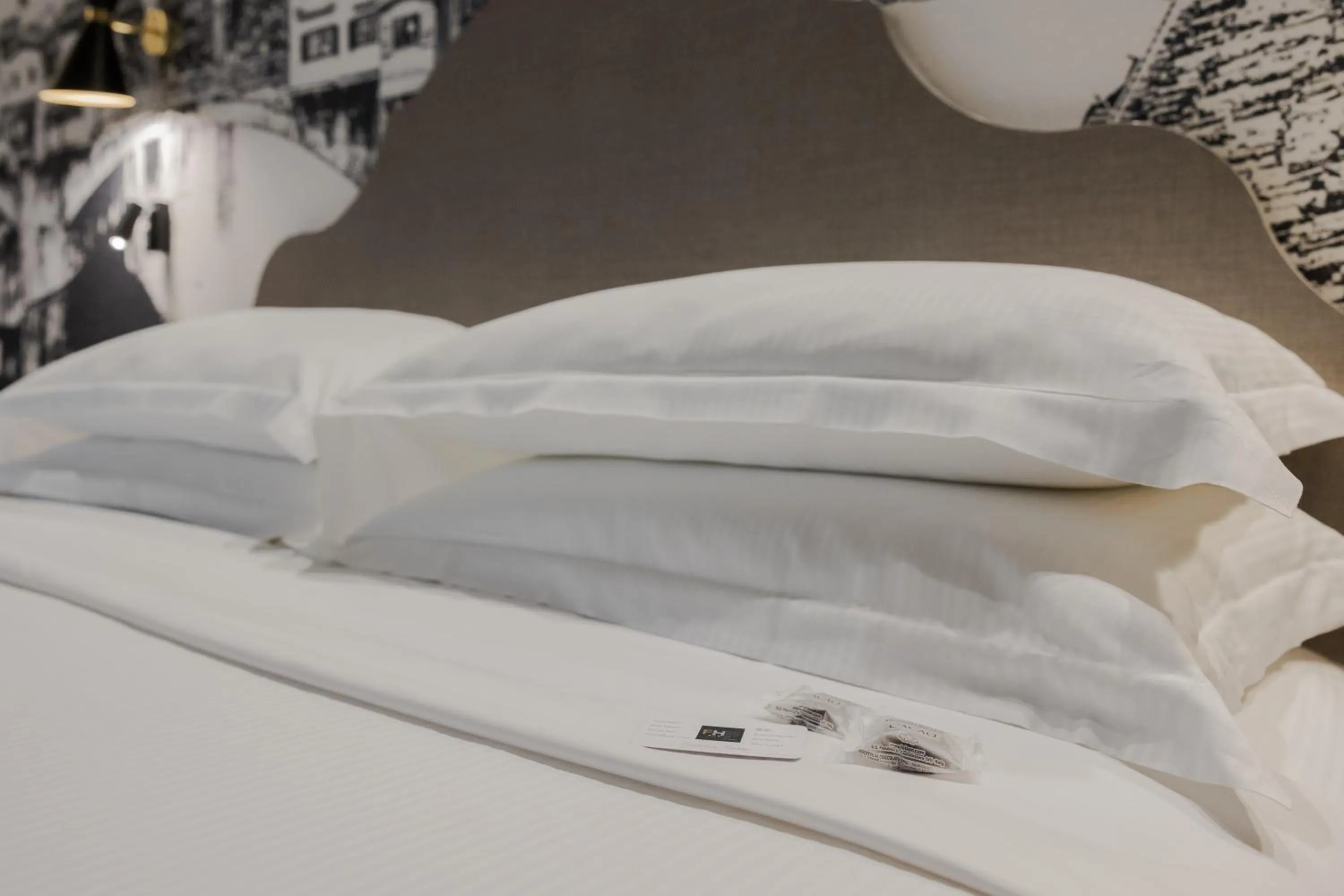 Bed in FH55 Grand Hotel Mediterraneo