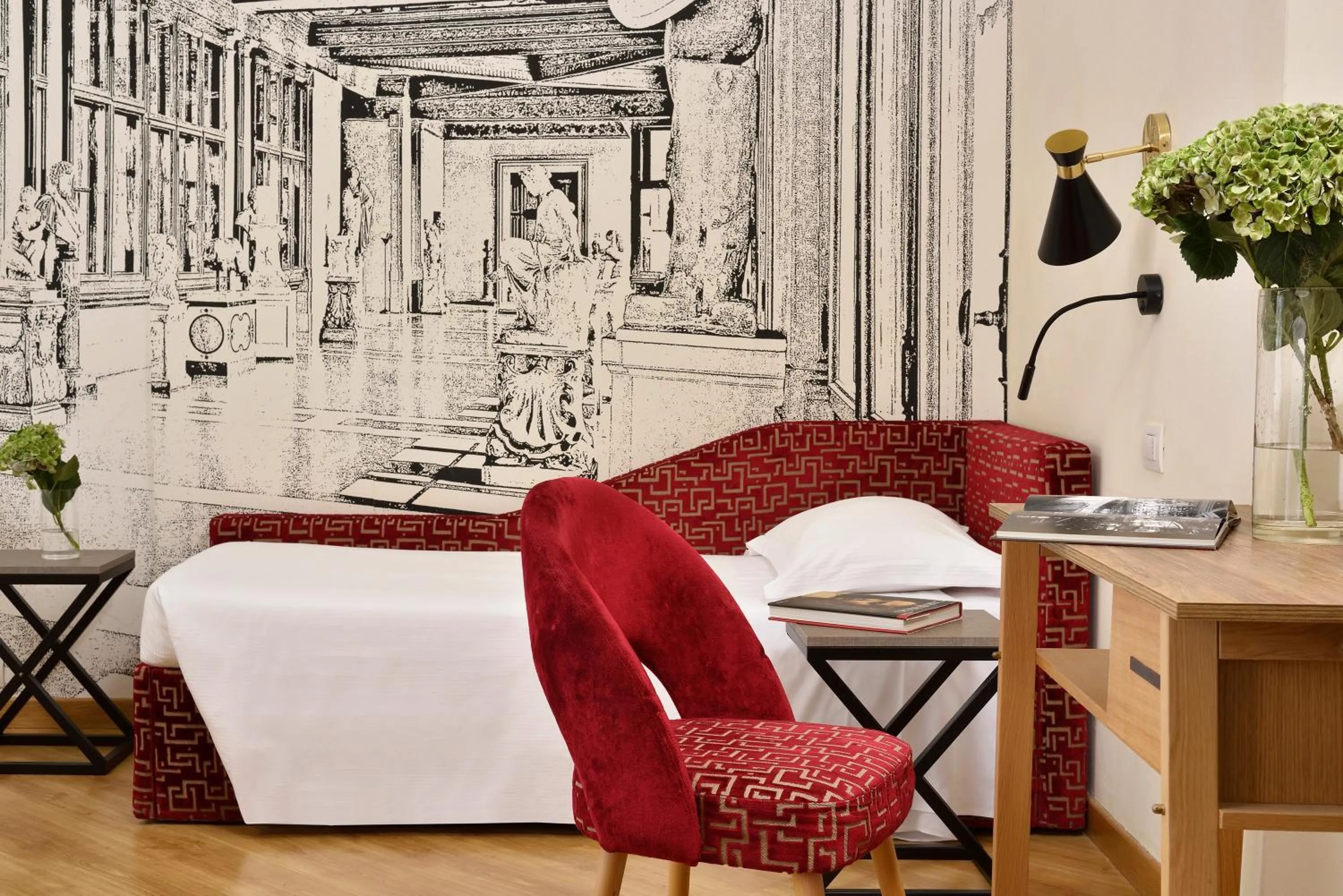 Seating area in FH55 Grand Hotel Mediterraneo