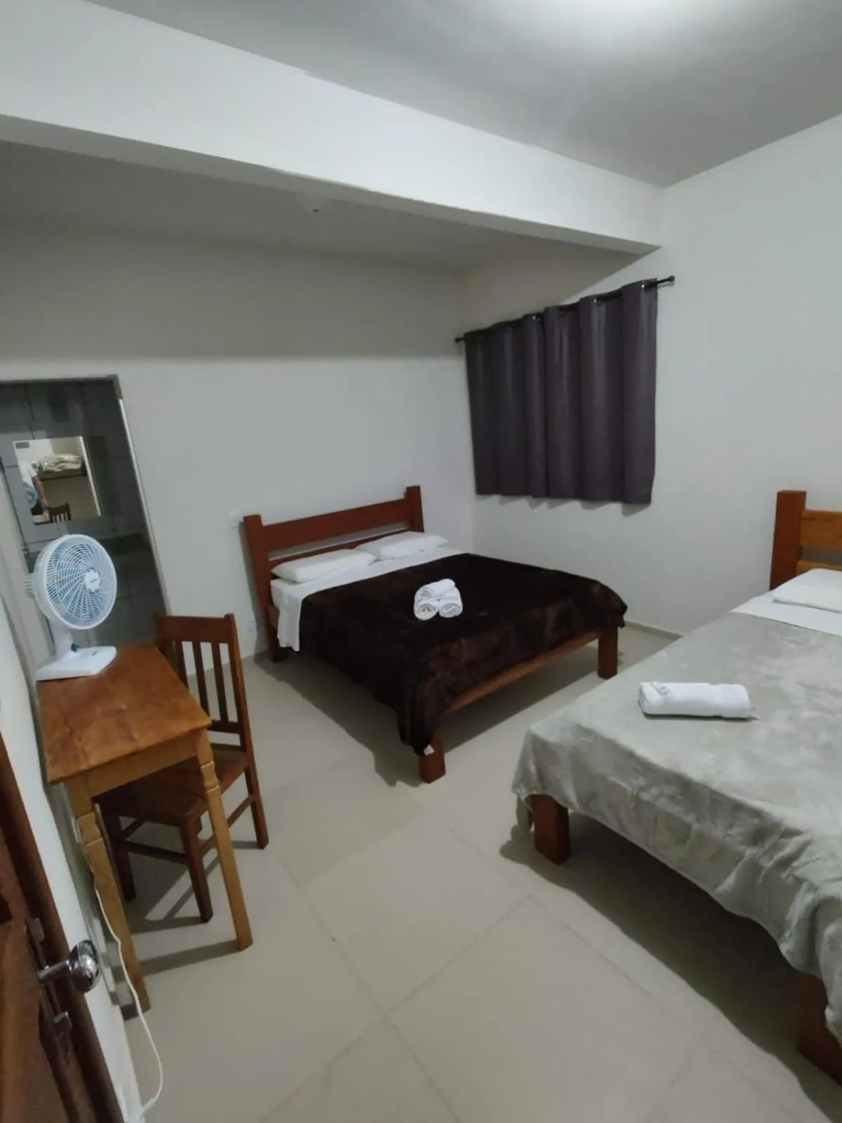 Photo of the whole room, Bed in Santiago Palace Hotel