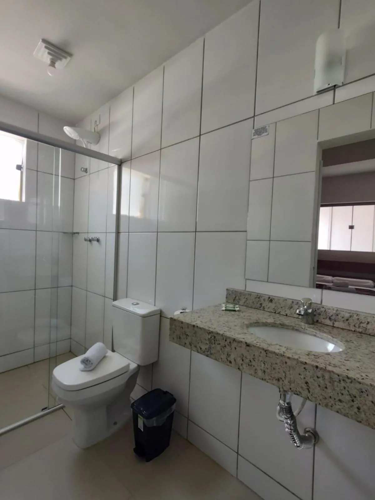 Bathroom in Santiago Palace Hotel