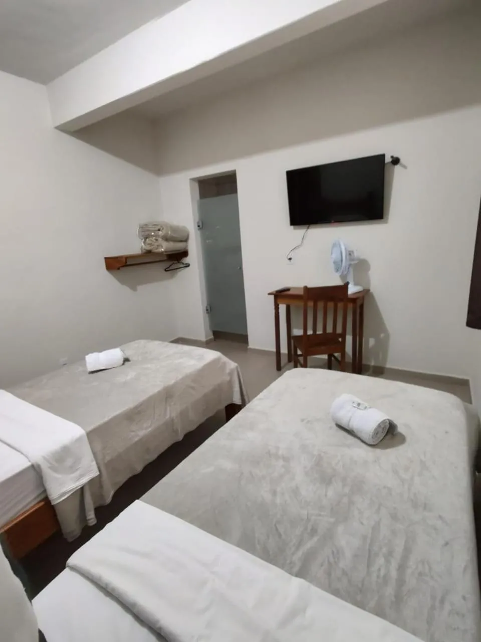 Bed in Santiago Palace Hotel