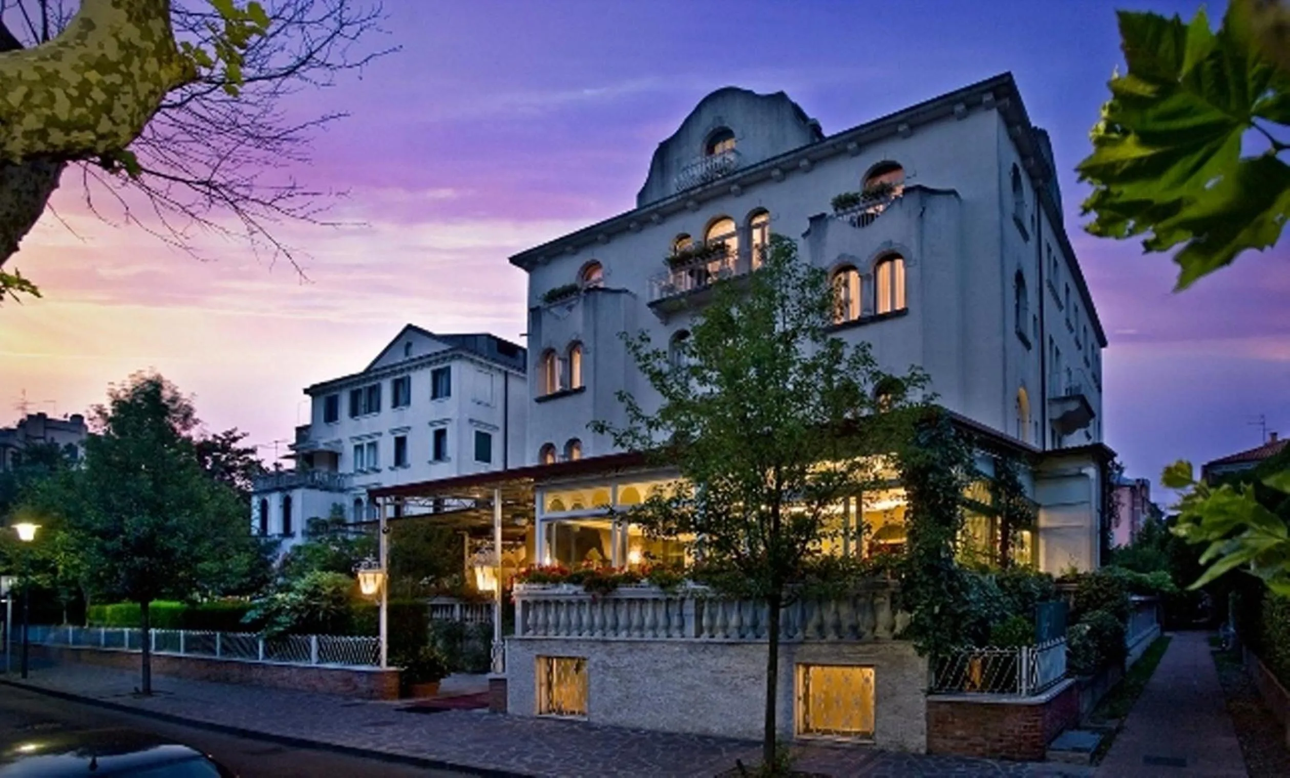 Property building in Hotel Biasutti