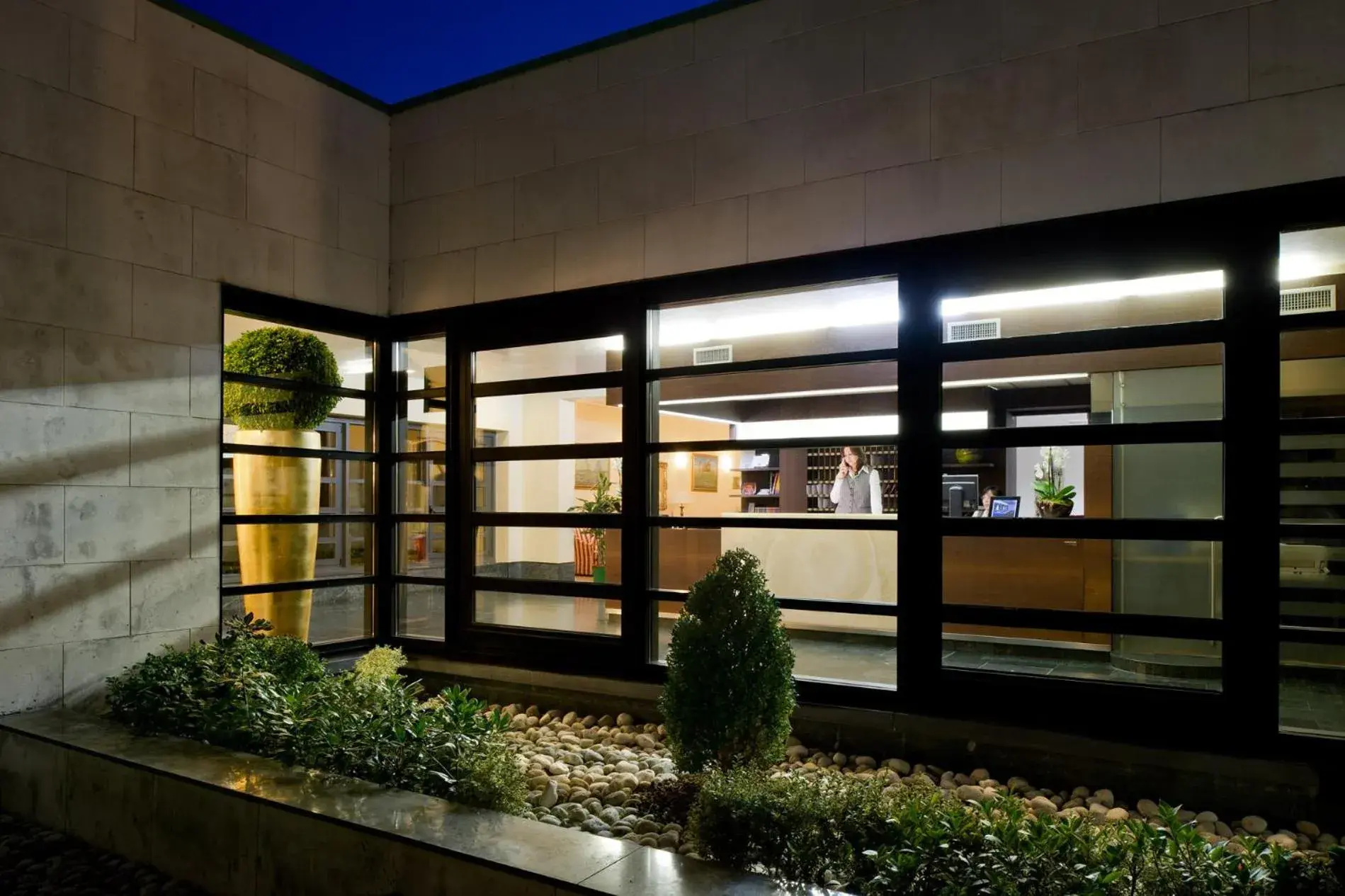 Lobby or reception in Villa Pace Park Hotel Bolognese Lobby or reception in Villa Pace Park Hotel Bolognese