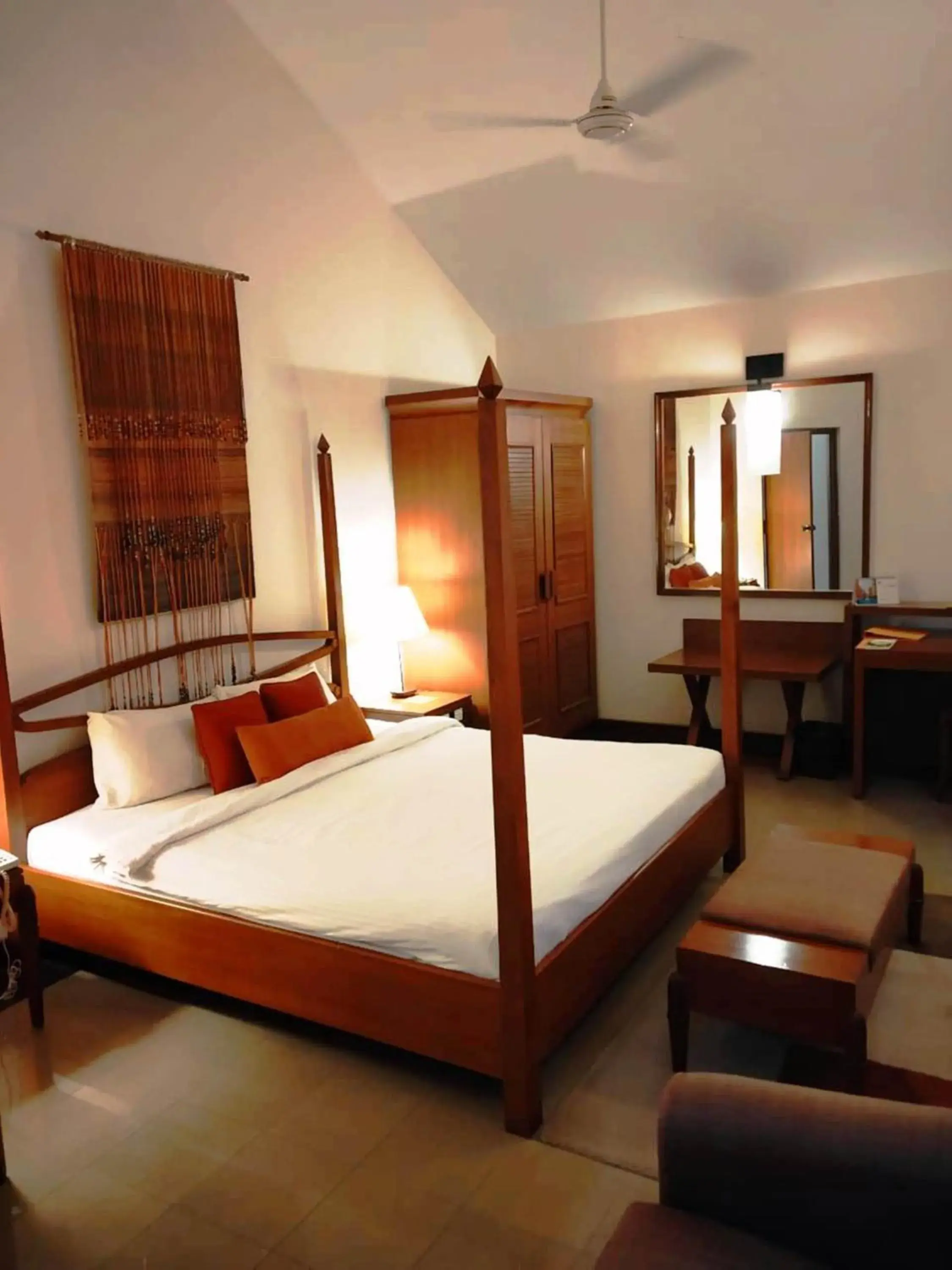 Bedroom, Bed in Angsana Oasis Spa & Resort Bedroom, Bed in Angsana Oasis Spa & Resort