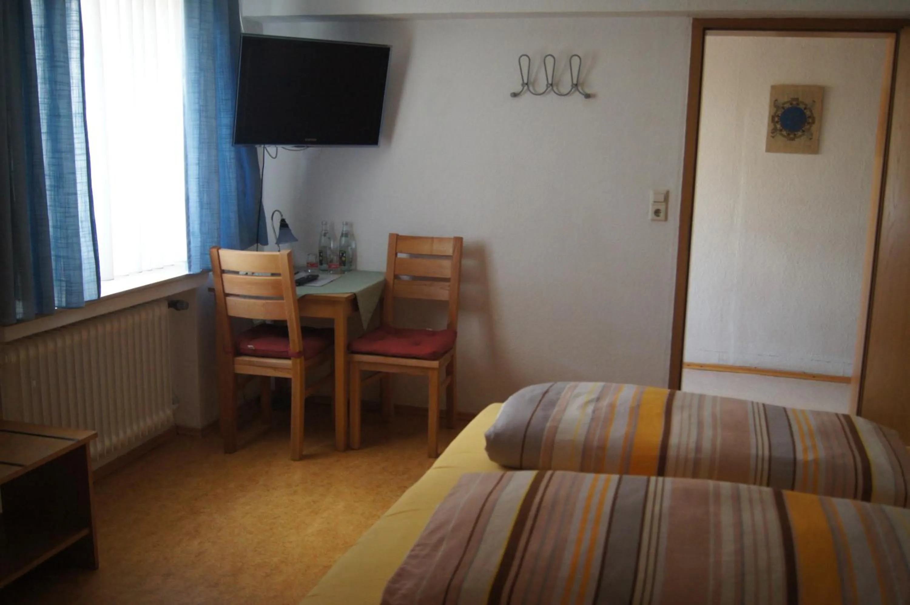 TV and multimedia, Bed in Hotel Krone