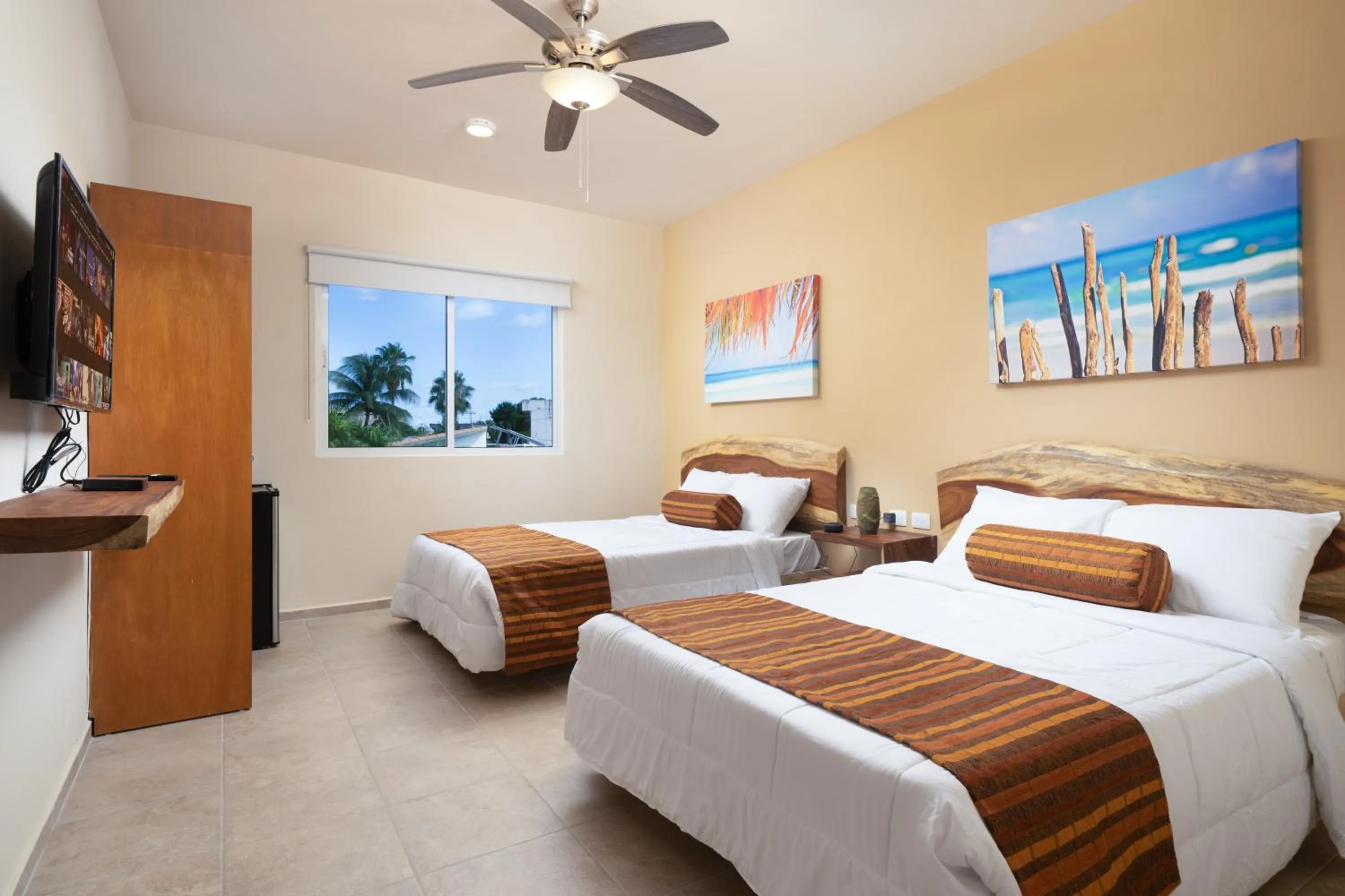 Photo of the whole room, Bed in Villa Sofia Boutique Hotel - Near Cancun Downtown - Free Cancellation