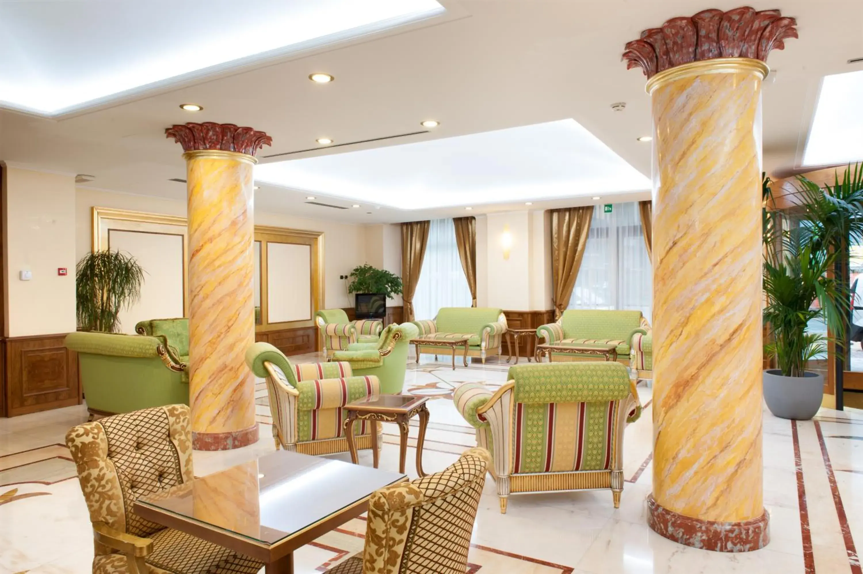 Lounge or bar in Hotel Marconi Lounge or bar in Hotel Marconi