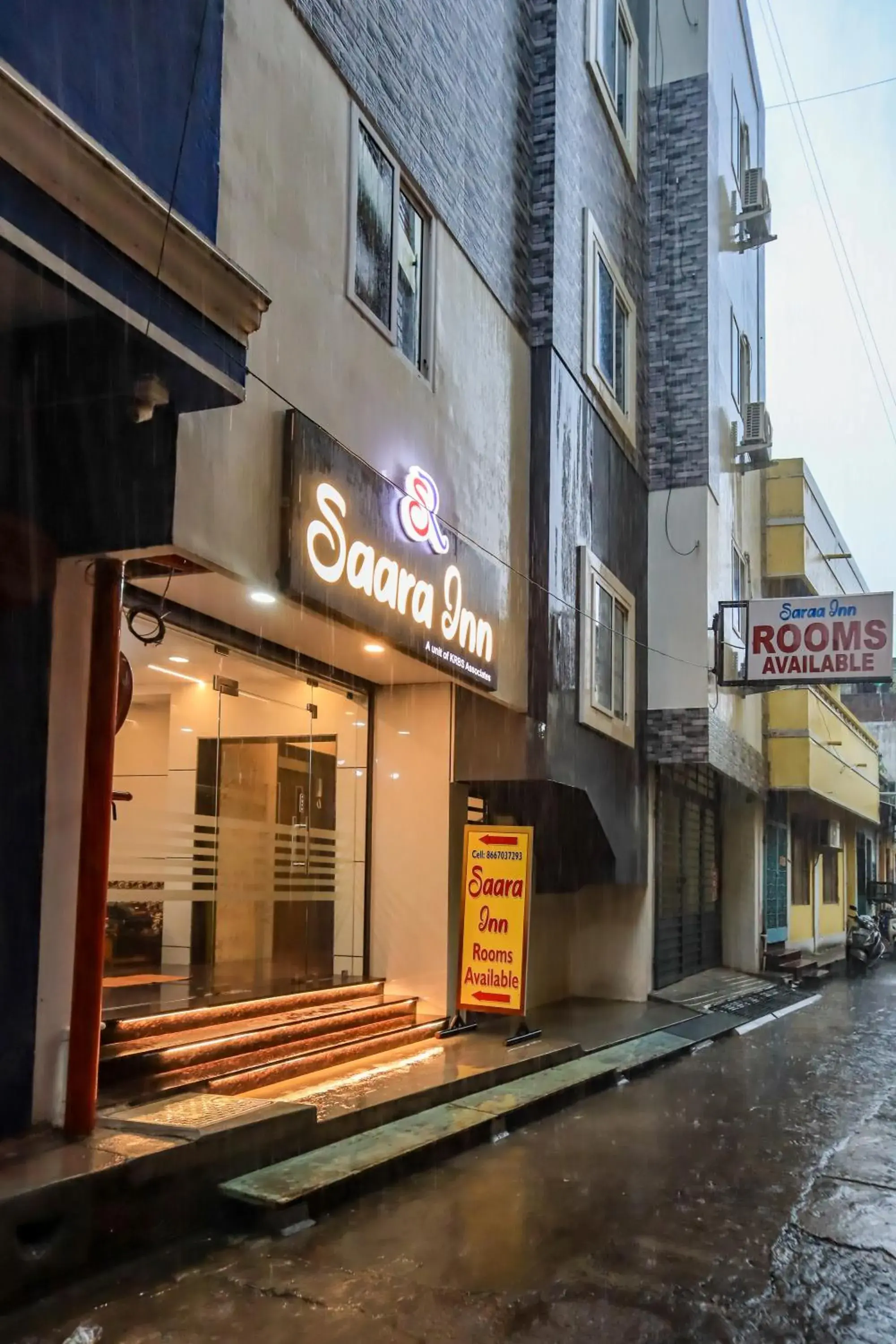 Property building in SAARA INN Property building in SAARA INN