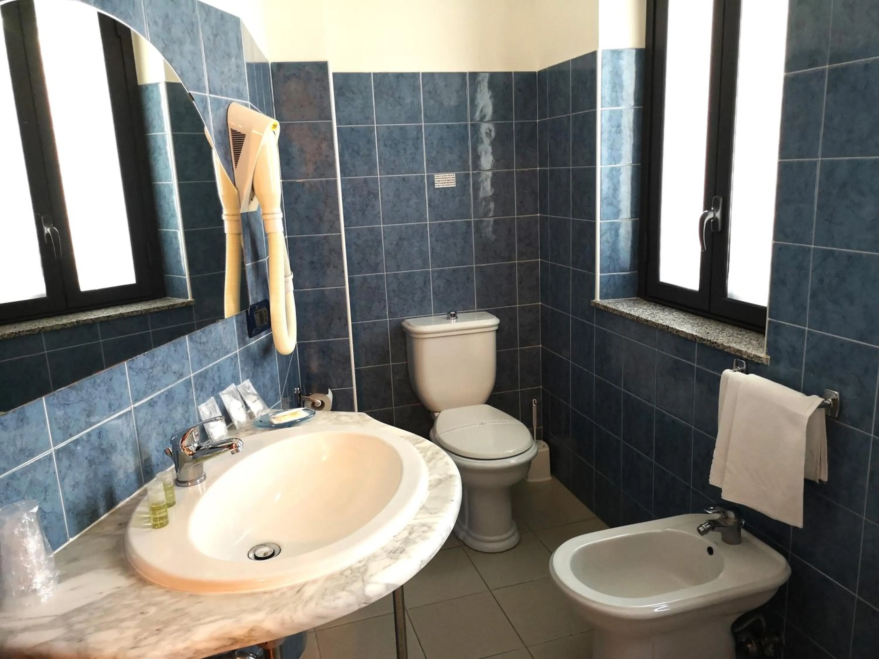 Toilet in Oasi Park Hotel