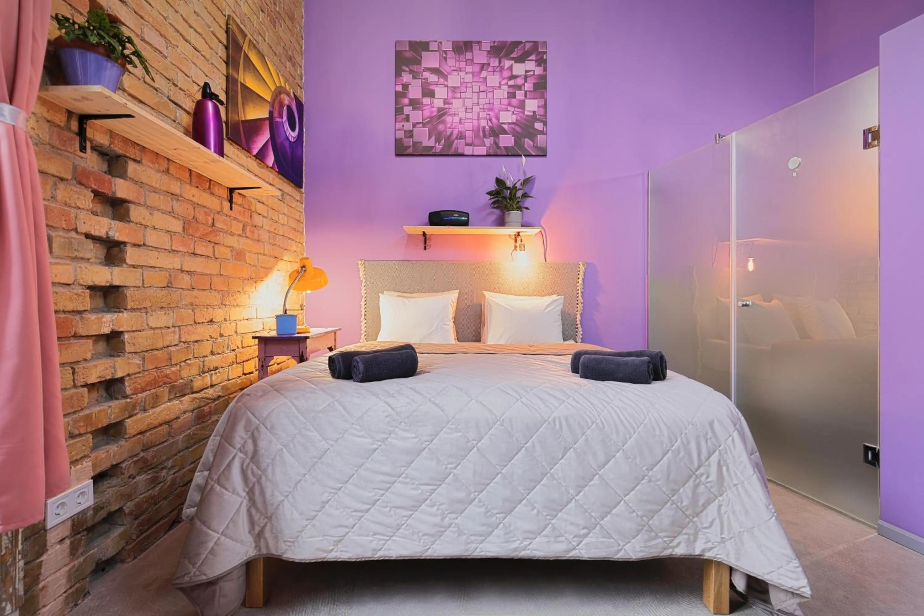 Bed in BudapeStayz - Raday Rooms