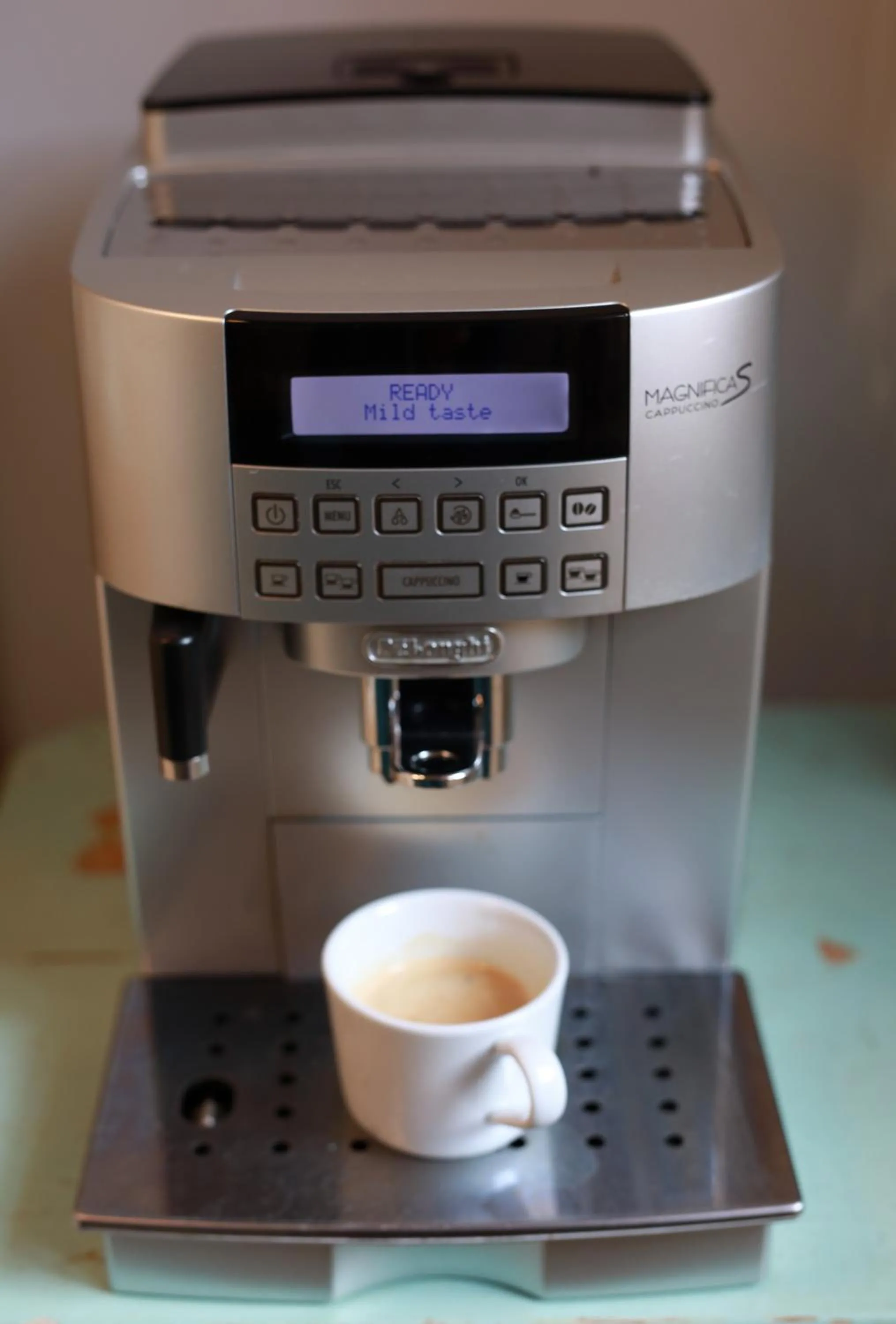 Coffee/tea facilities in BudapeStayz - Raday Rooms