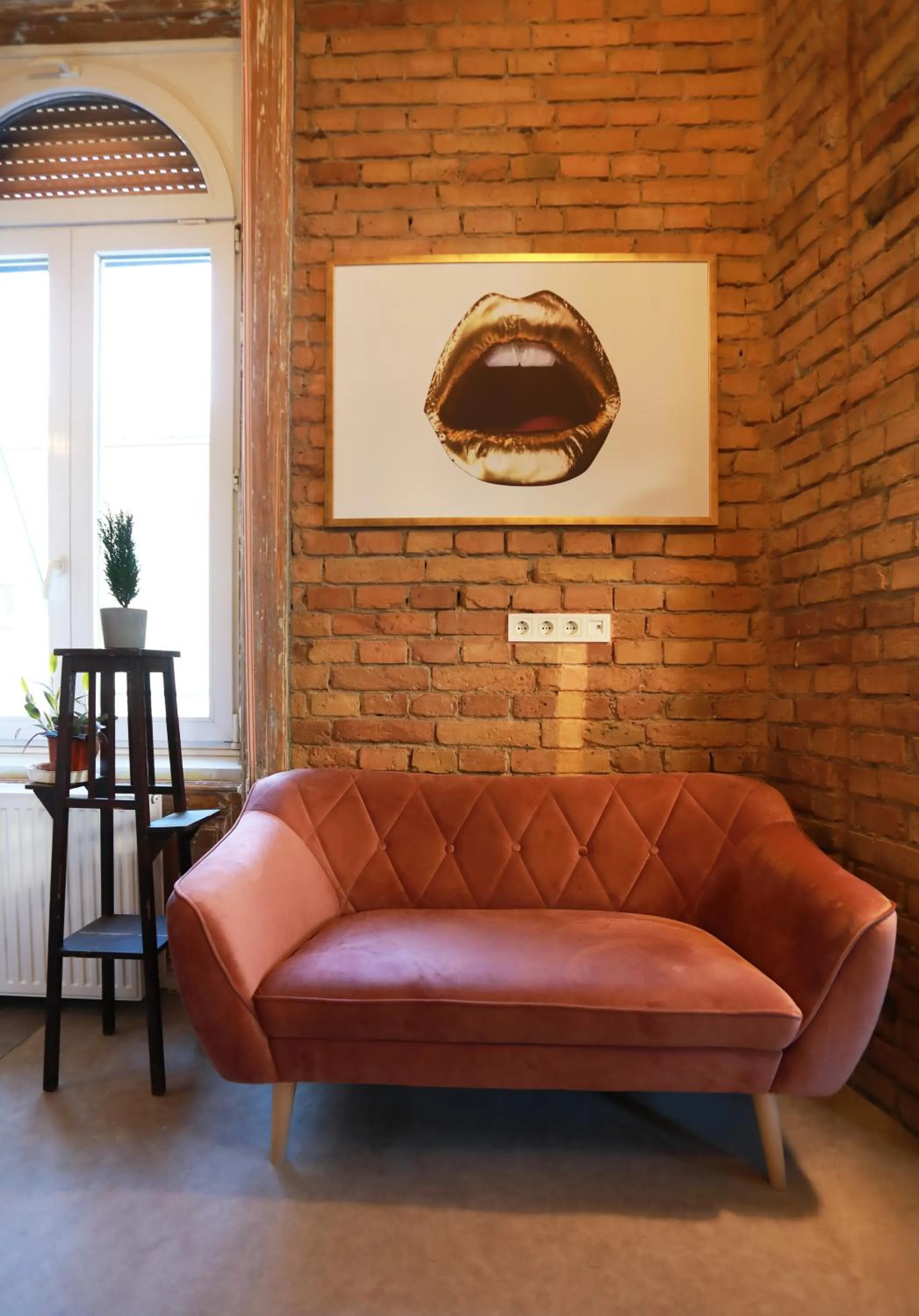 Seating area in BudapeStayz - Raday Rooms