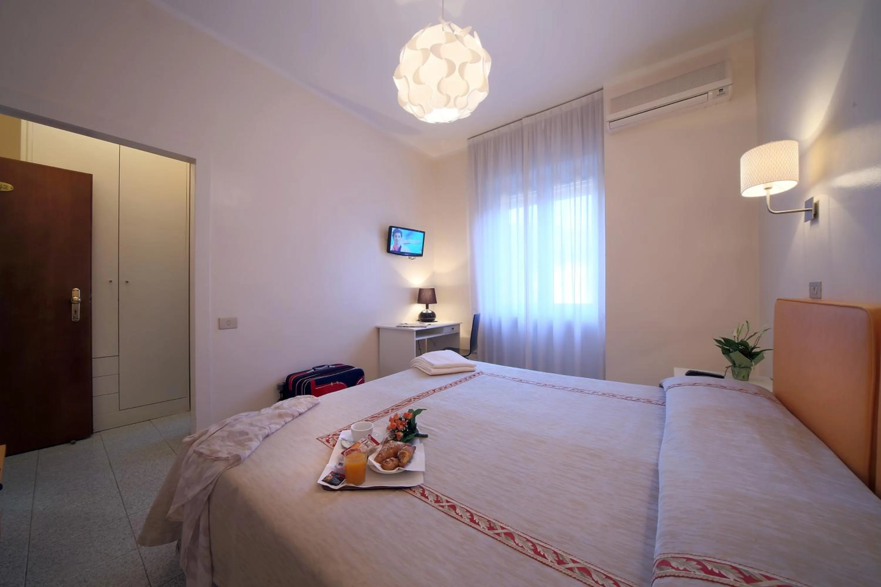 Photo of the whole room, Bed in Hotel Cristallo Brescia