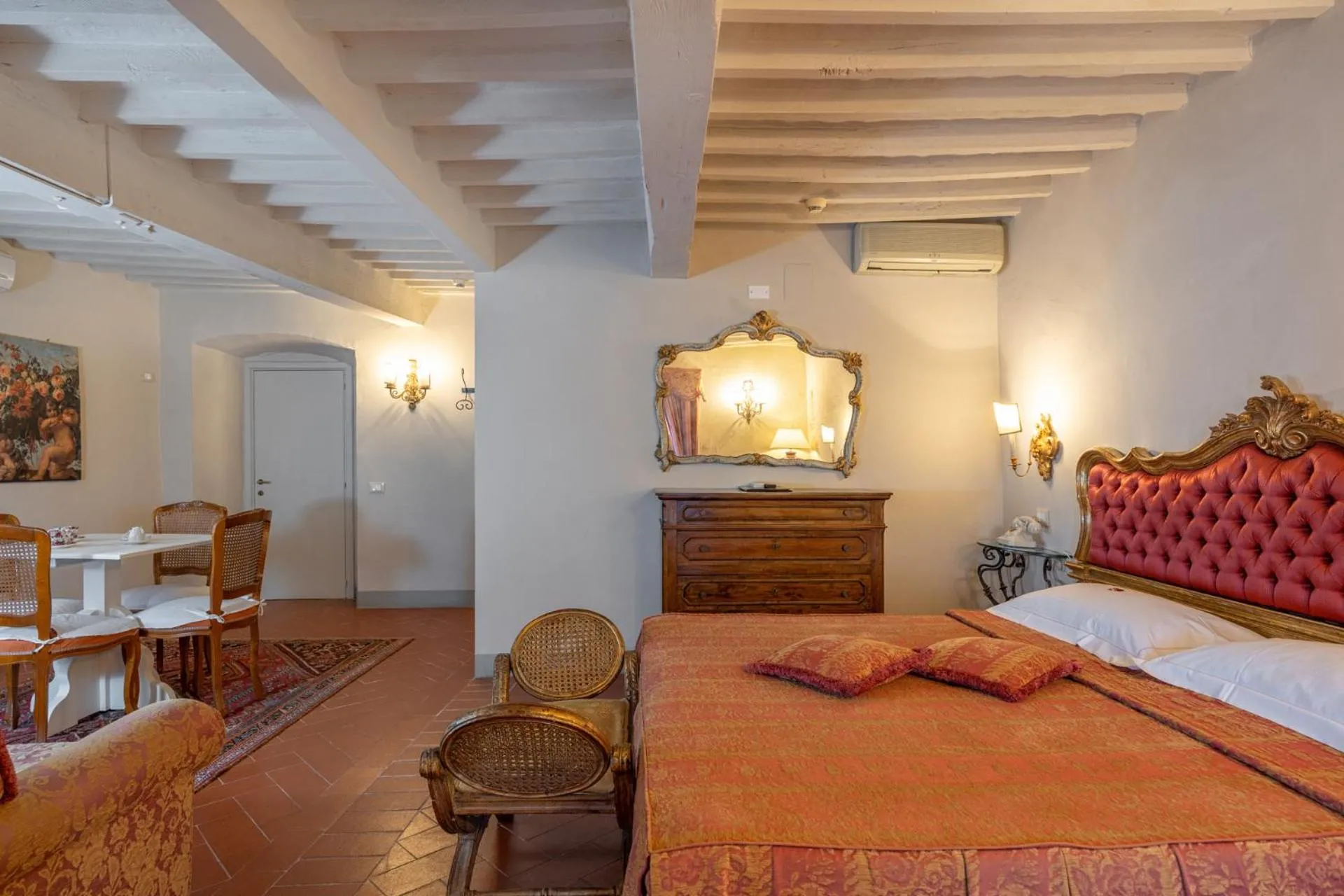 Photo of the whole room, Bed in Hotel San Michele