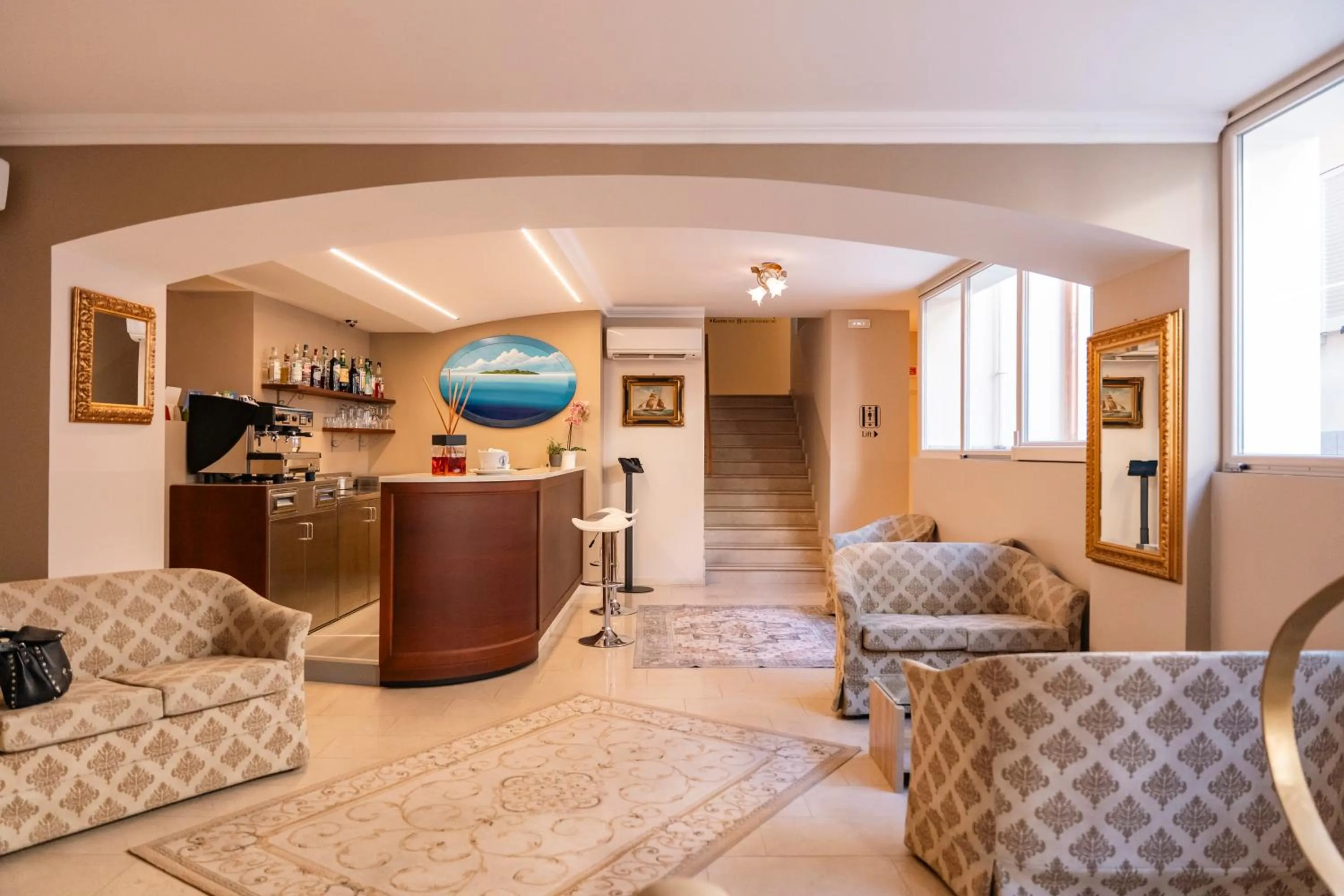 TV and multimedia in Hotel Rosa