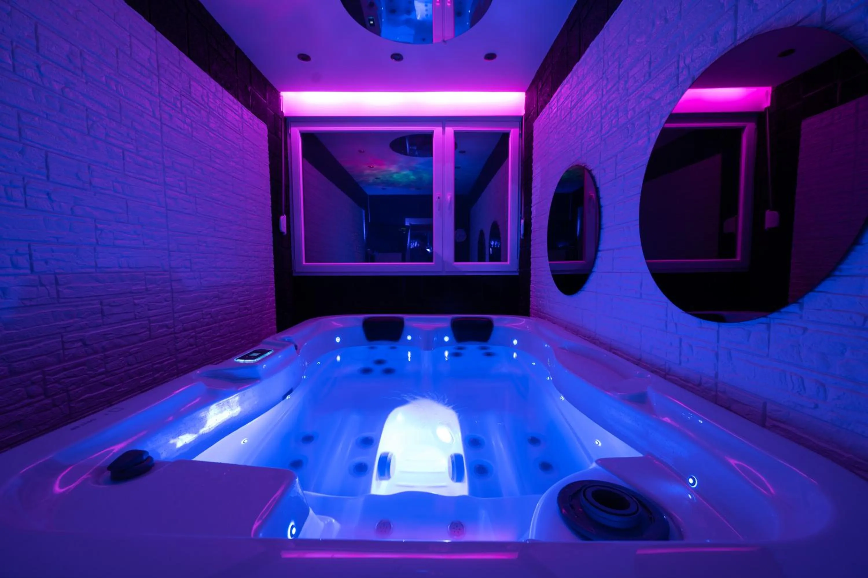 Spa and wellness centre/facilities in Aurora Lux Spa Smart apartments