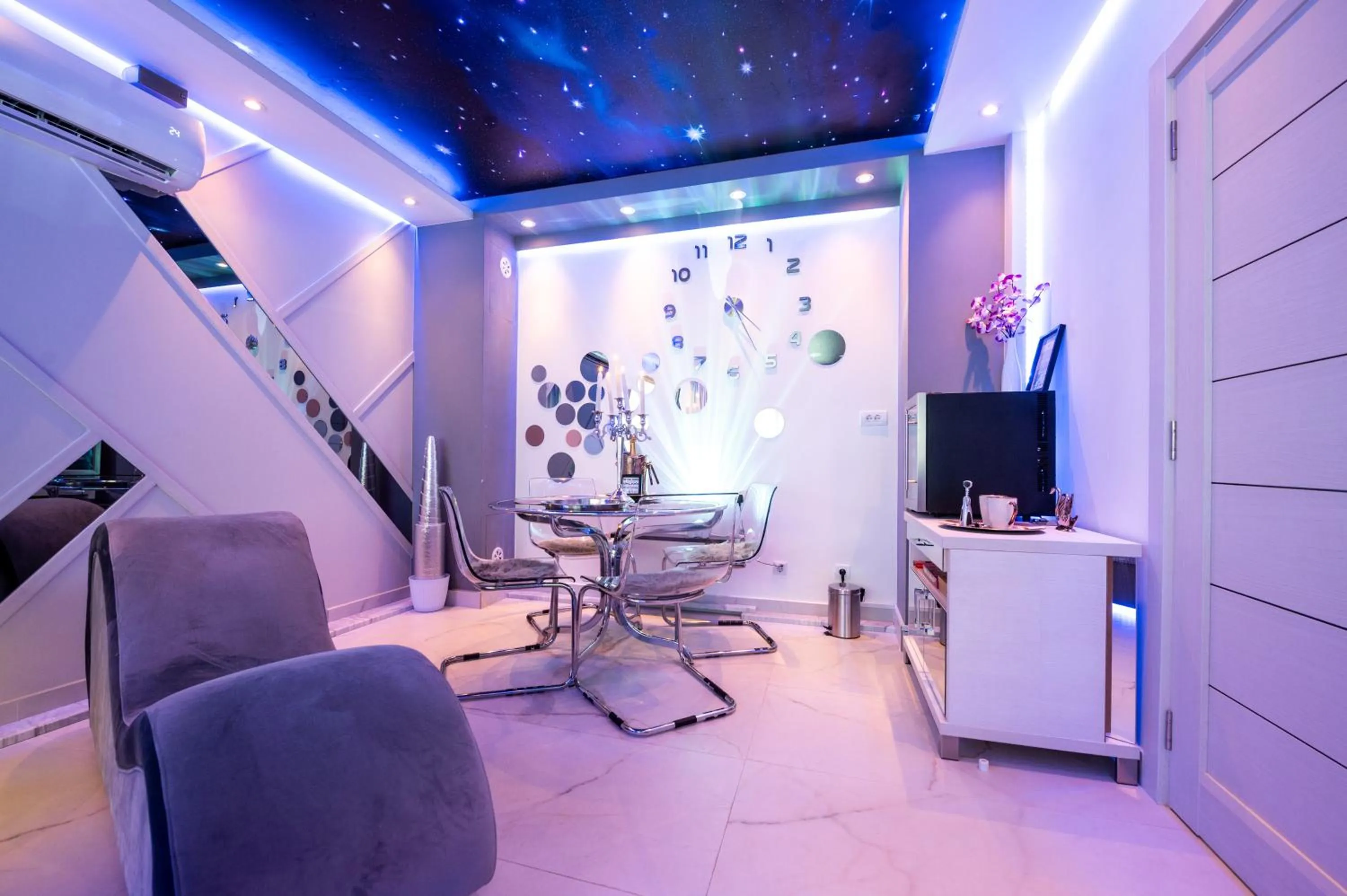 Dining area in Aurora Lux Spa Smart apartments