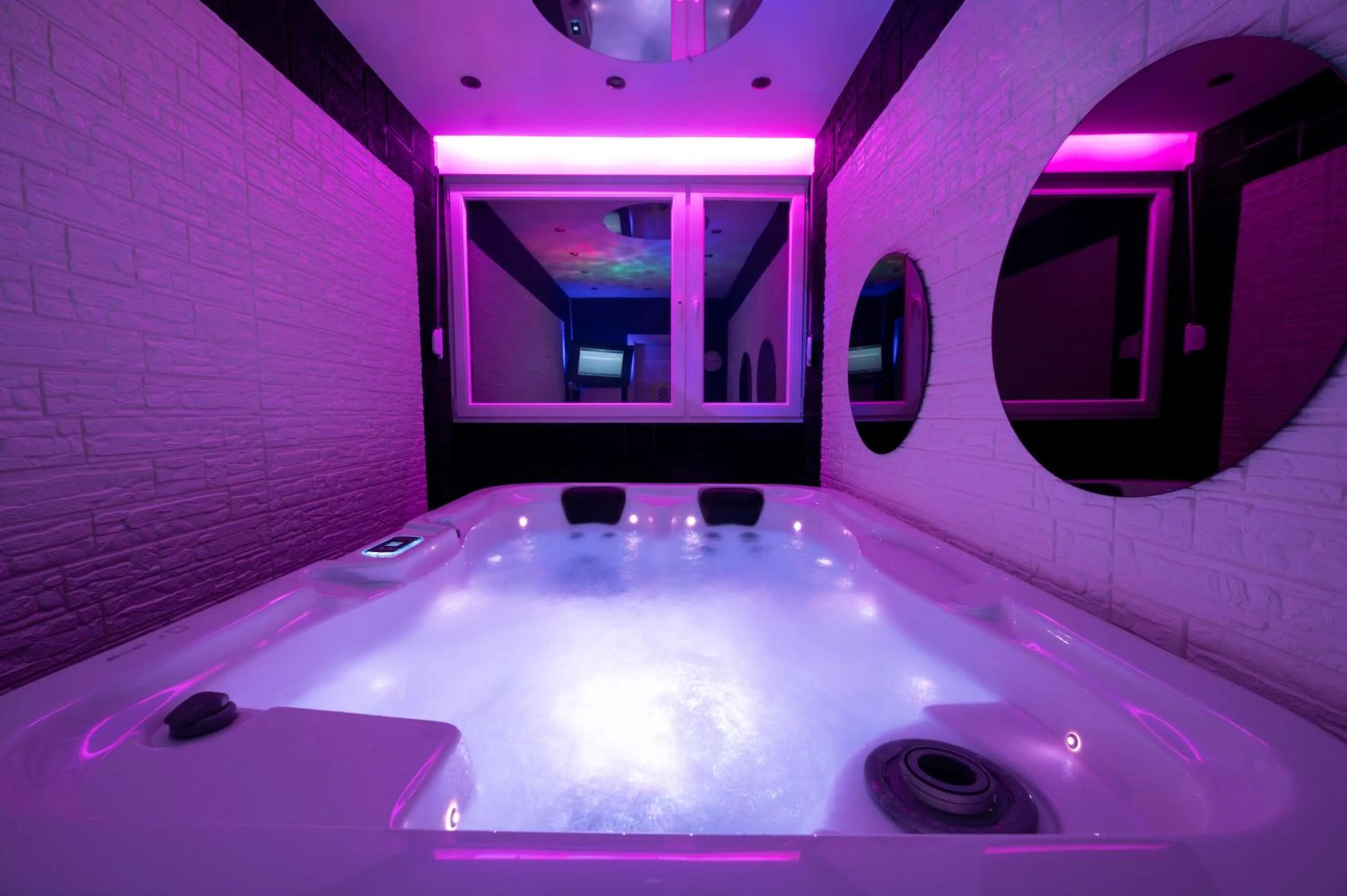 Spa and wellness centre/facilities in Aurora Lux Spa Smart apartments