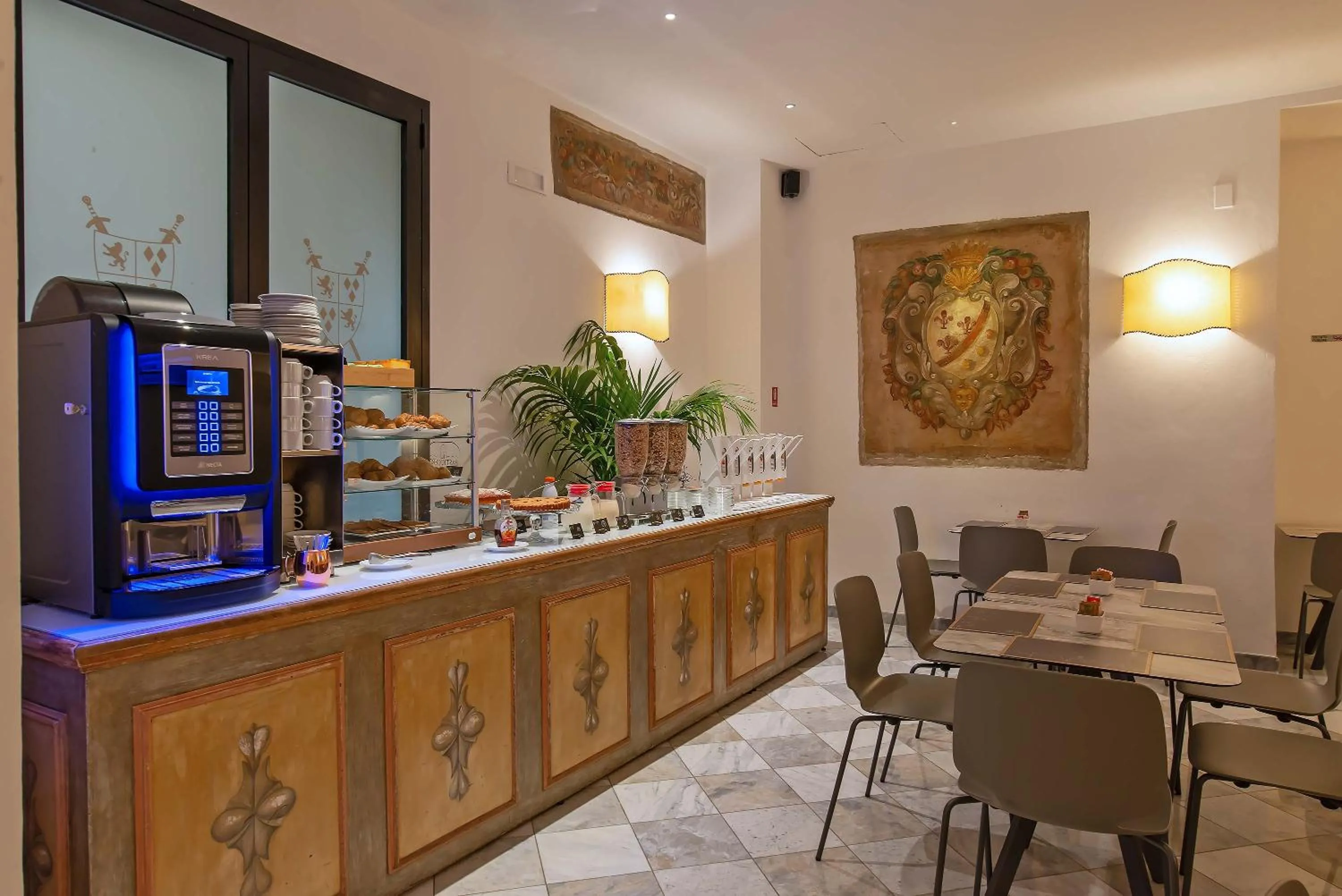 Breakfast in Hotel Machiavelli Palace