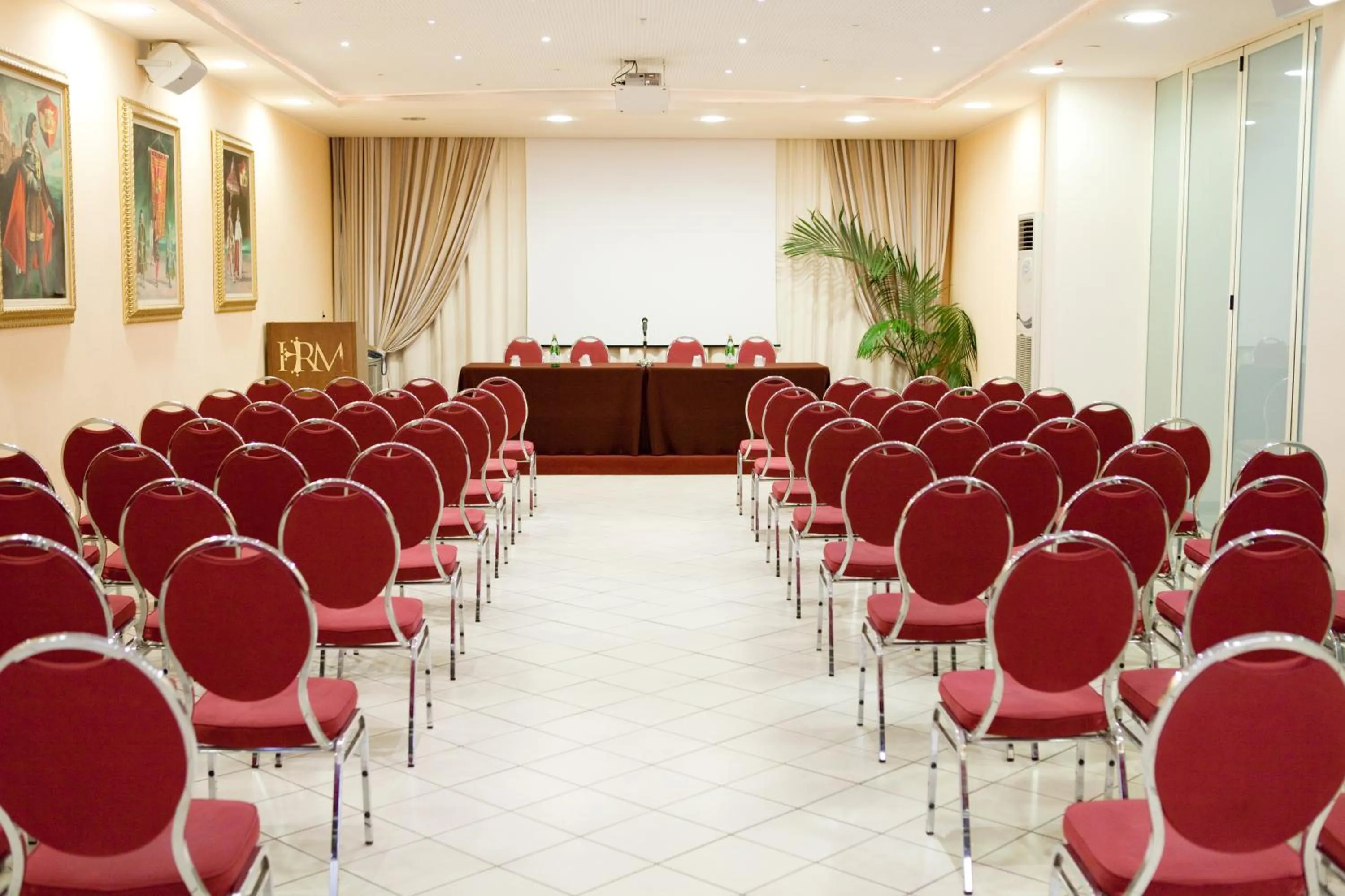 Business facilities in Hotel Repubblica Marinara