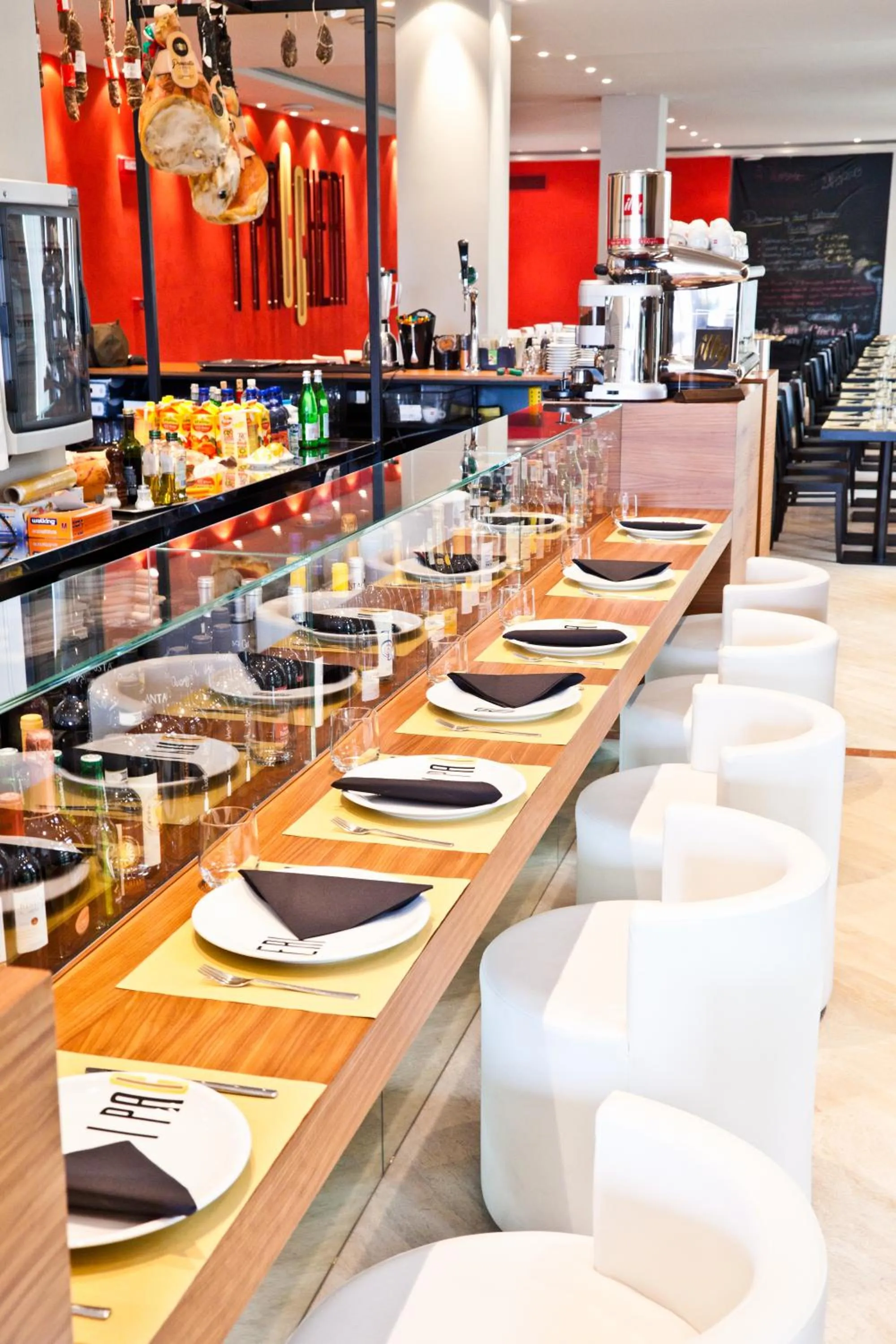 Restaurant/places to eat in Hotel Repubblica Marinara