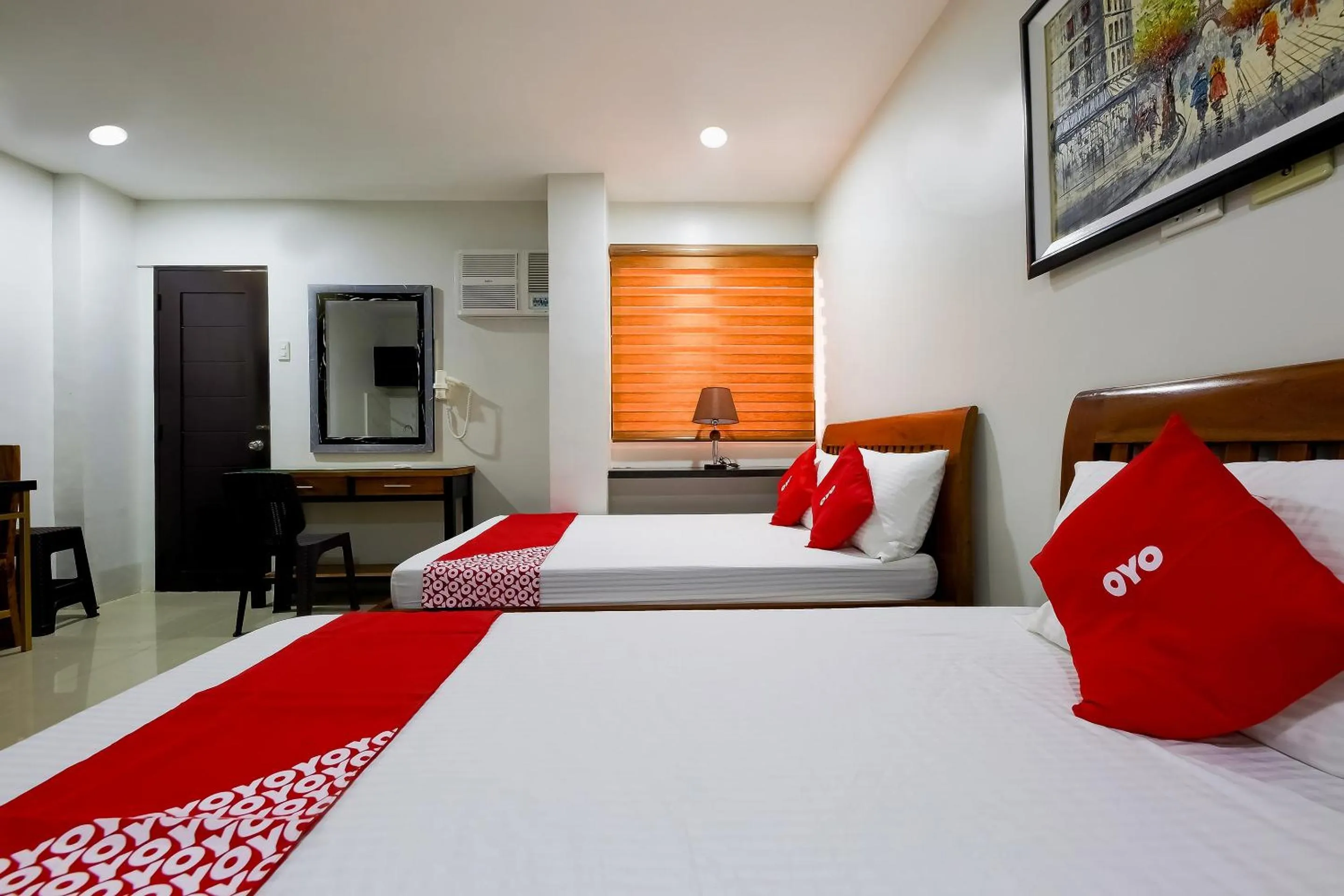 Bedroom in OYO 848 Dona Aurora Condotel