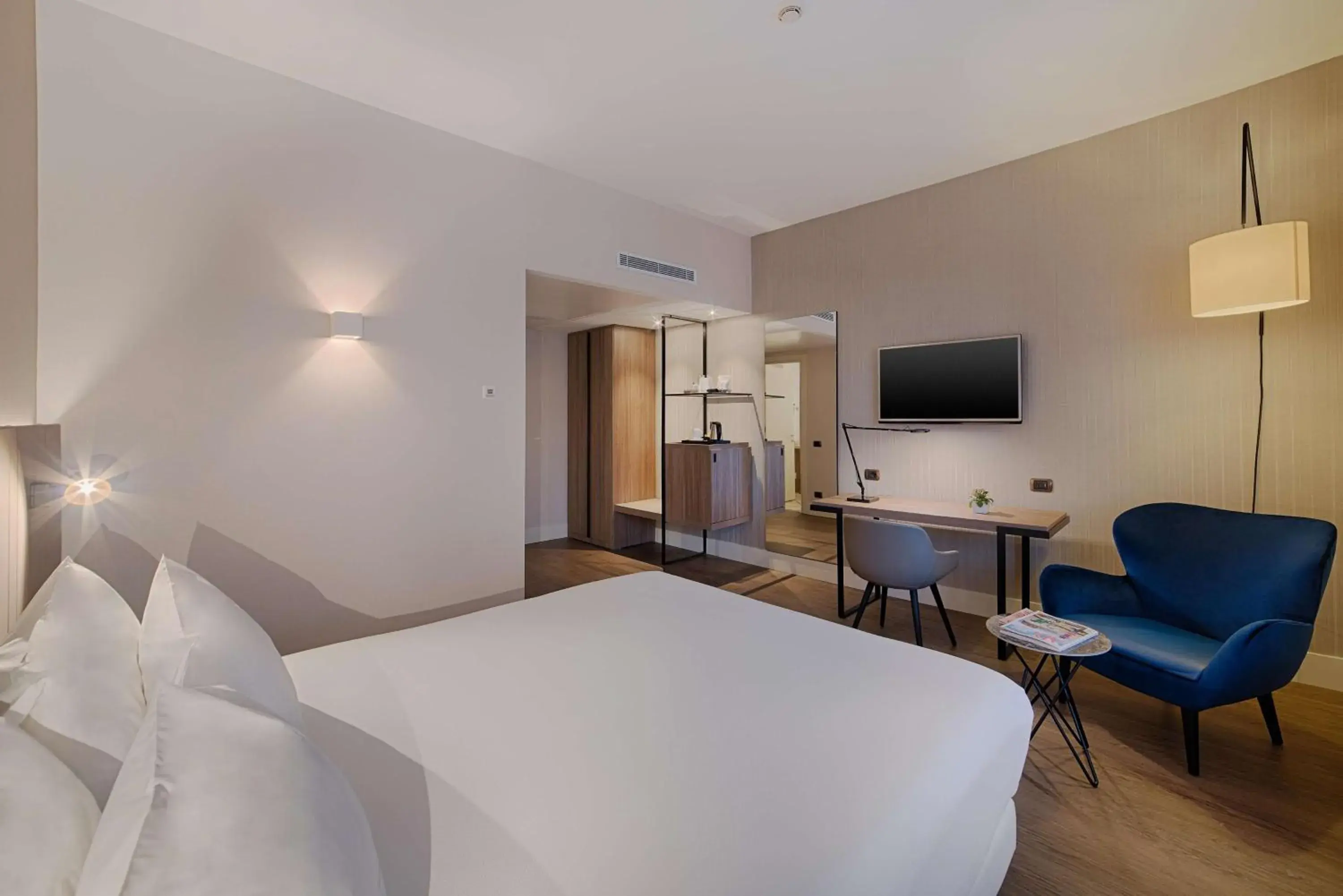 Bedroom, Bed in NH Roma Villa Carpegna Bedroom, Bed in NH Roma Villa Carpegna