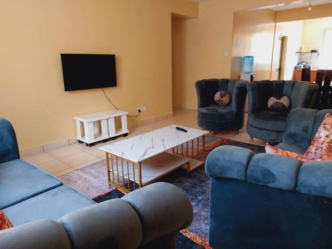 Living room in Lux Suites Honey Dew Stays Athiriver