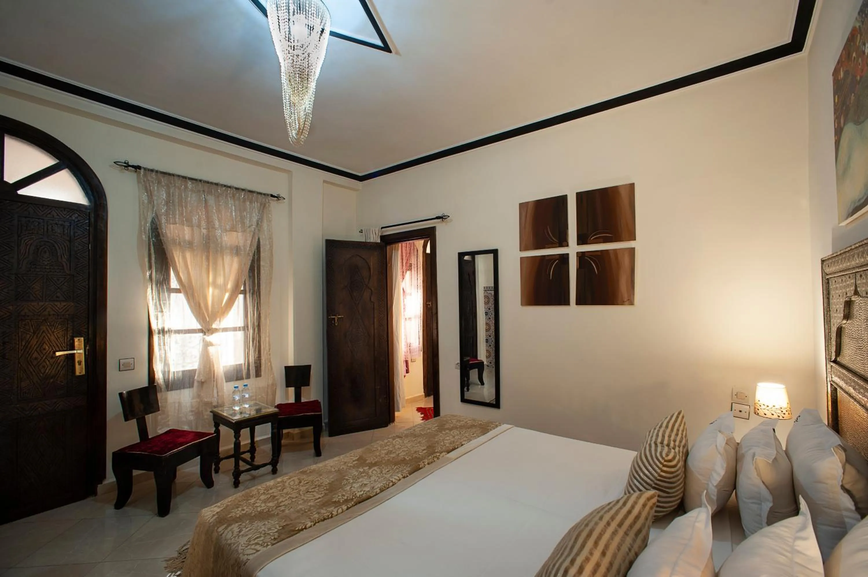 Bedroom, Bed in Riad De La Semaine