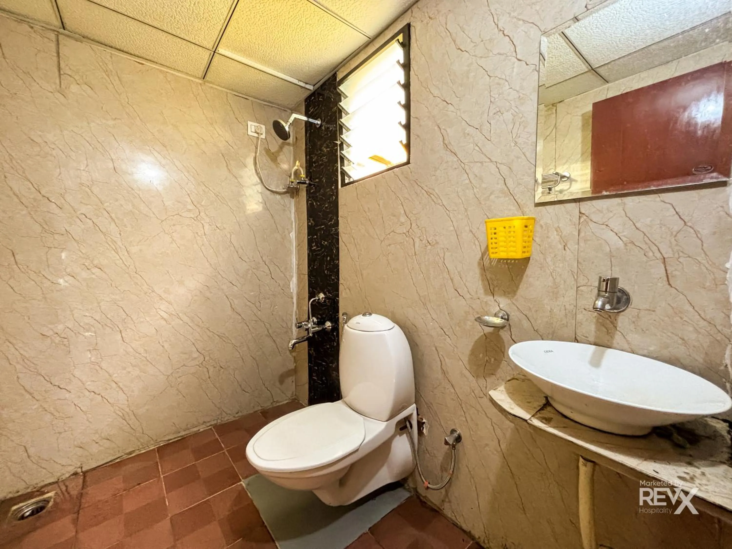 Shower in The Sona Heli Resort