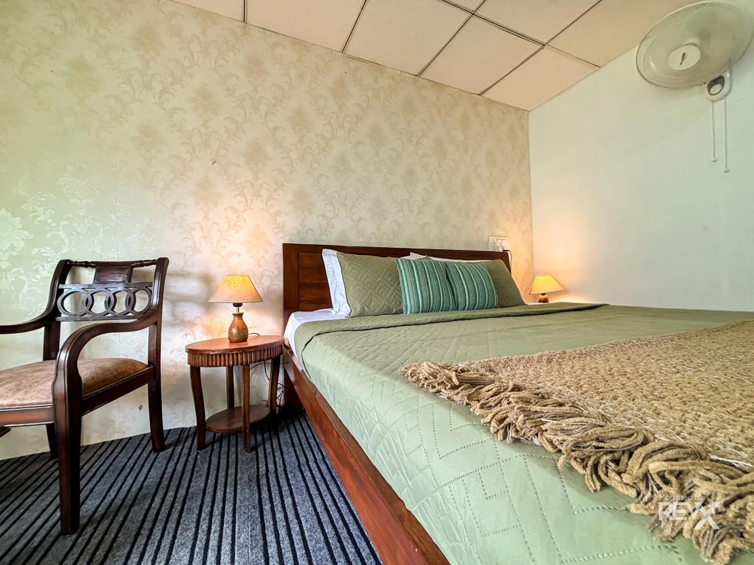 Bed in The Sona Heli Resort